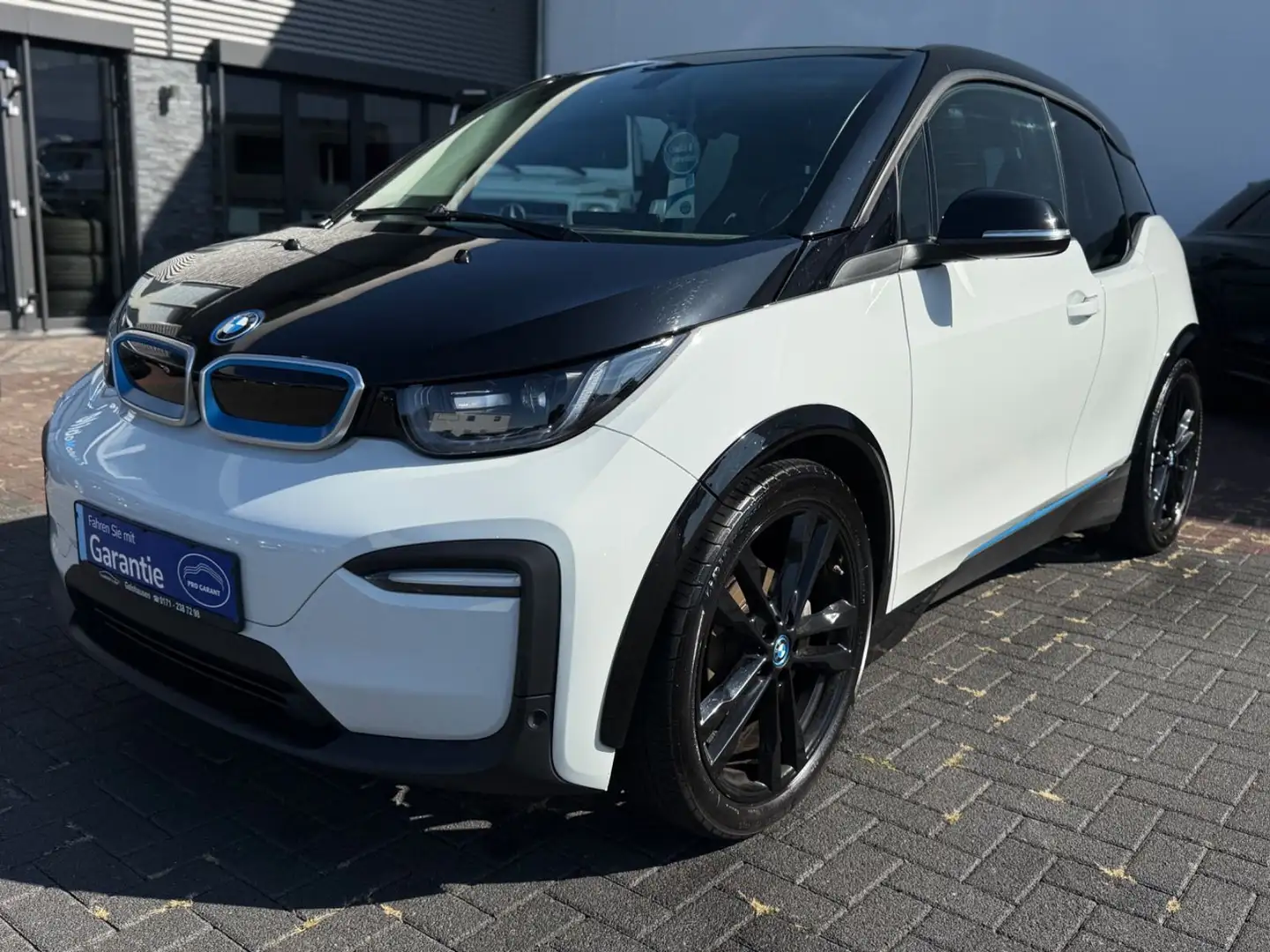 BMW i3 Baureihe *2. Hand *Kamera *SHZ Weiß - 1