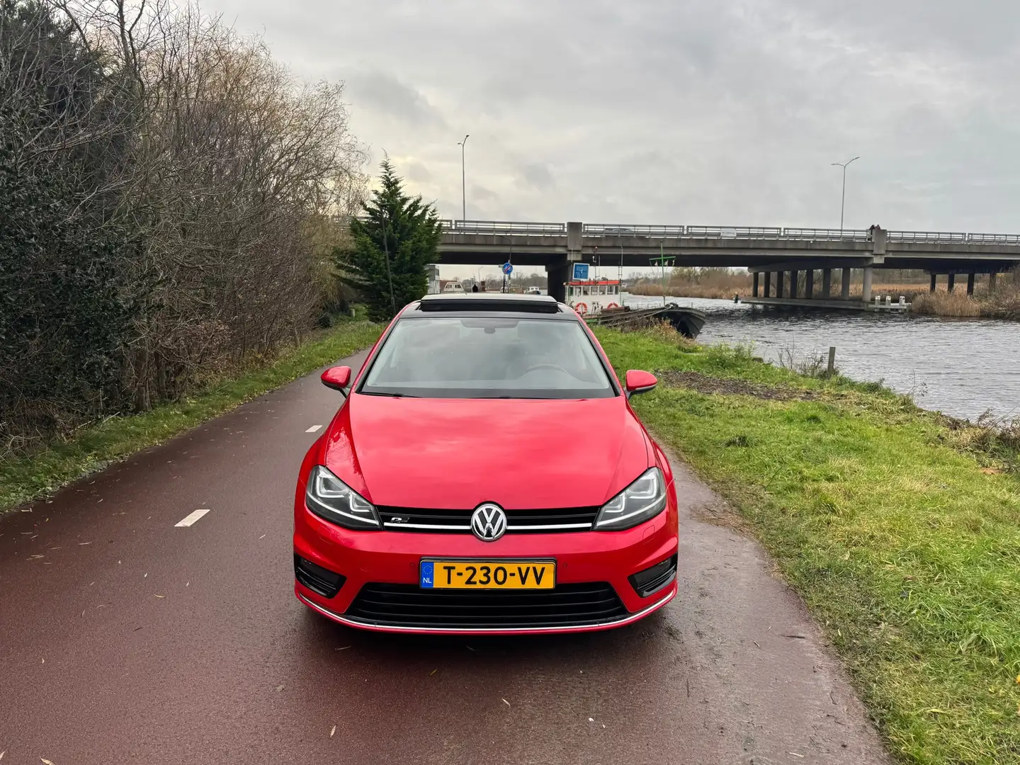 Volkswagen Golf 1.4 TSI ACT Highline|Pano|R Look|Verw.Stuur| Rood - 2