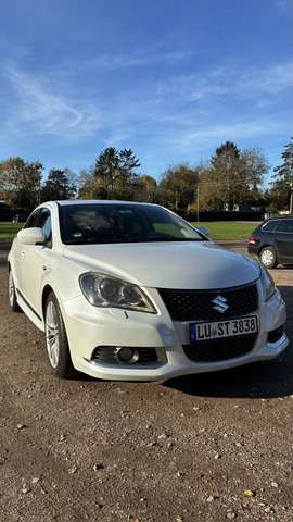 Suzuki Kizashi 2.4 4x4 CVT Sport
