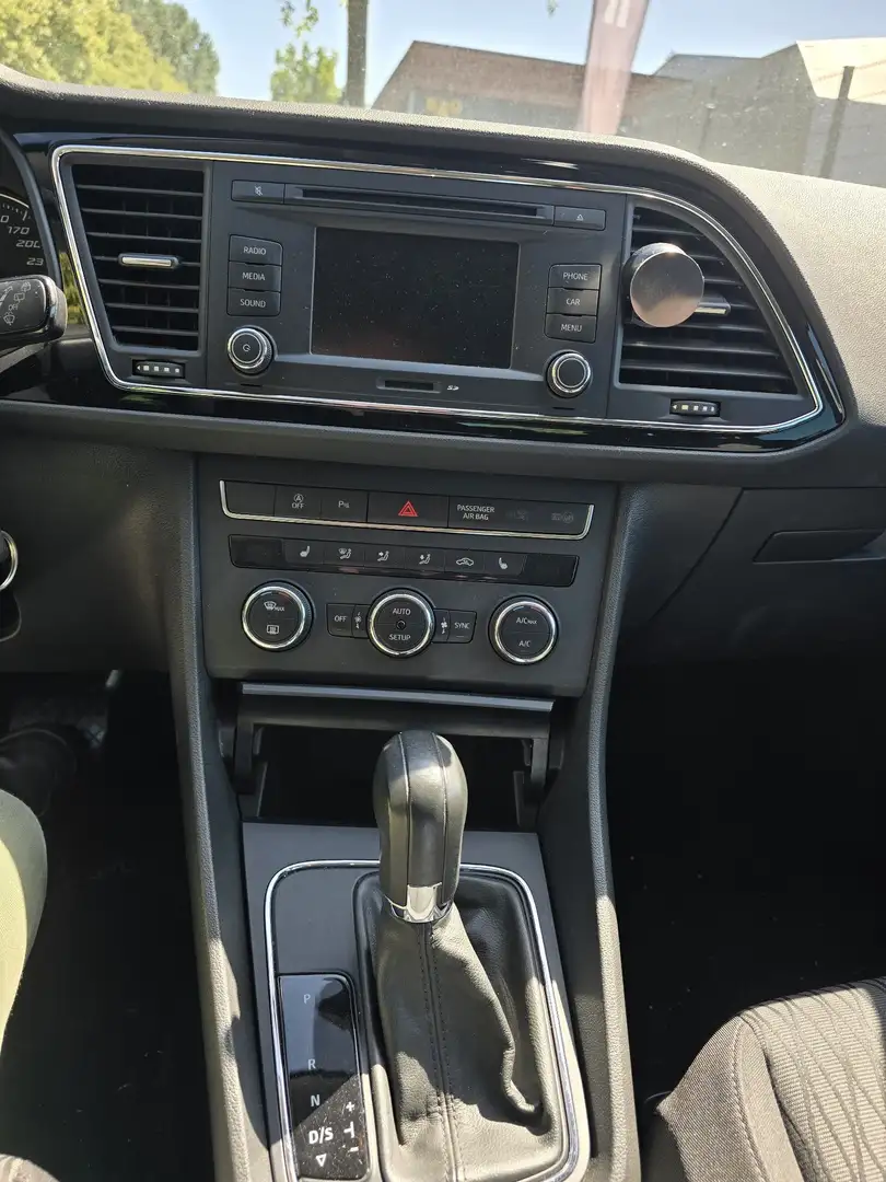 SEAT Leon 1.2 TSI Mit Gasanlage - 1