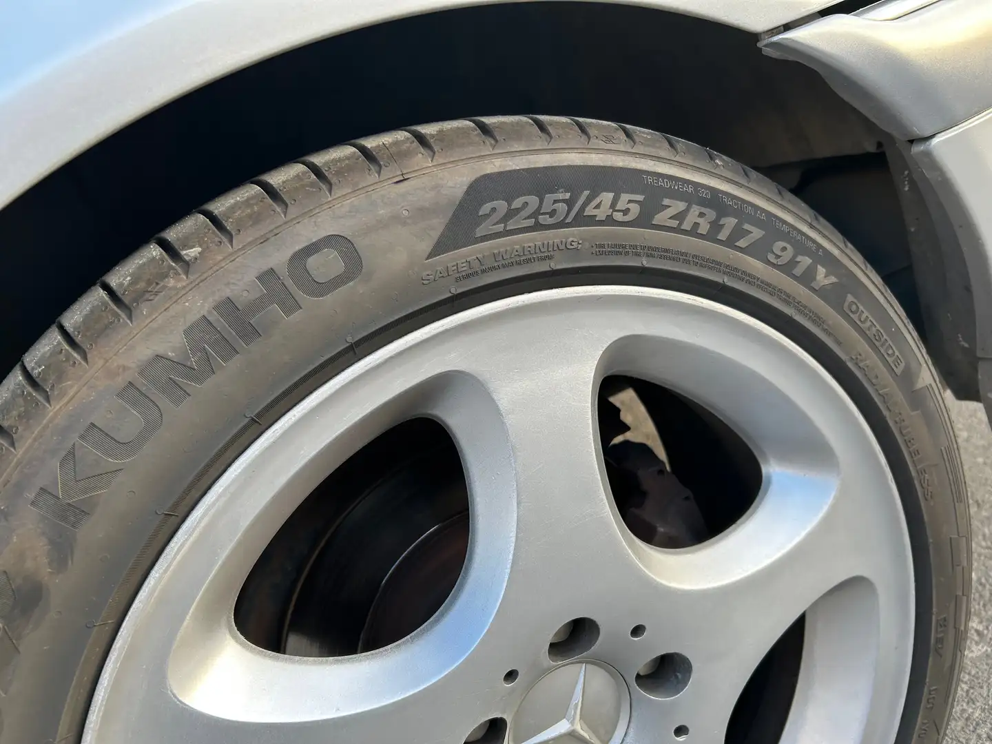 Mercedes-Benz C 240 C 240 Elegance Elegance Gris - 2