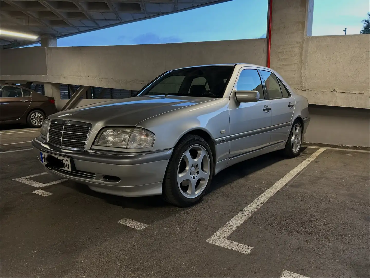 Mercedes-Benz C 240 C 240 Elegance Elegance Gris - 1