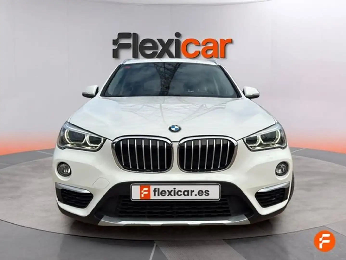 BMW X1 sDrive 18iA Blanco - 2