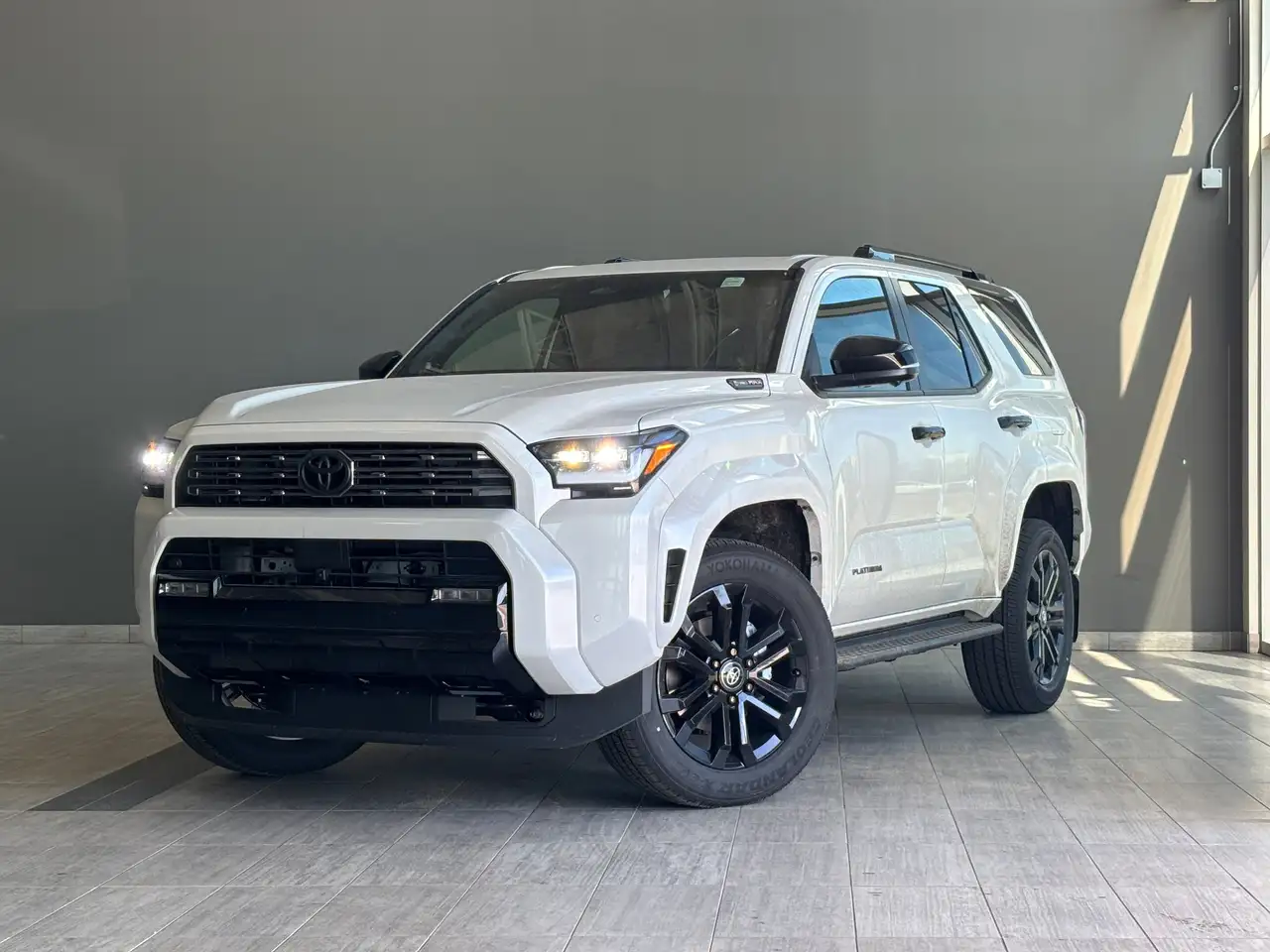 Toyota 4-Runner снимка Toyota 4-Runner