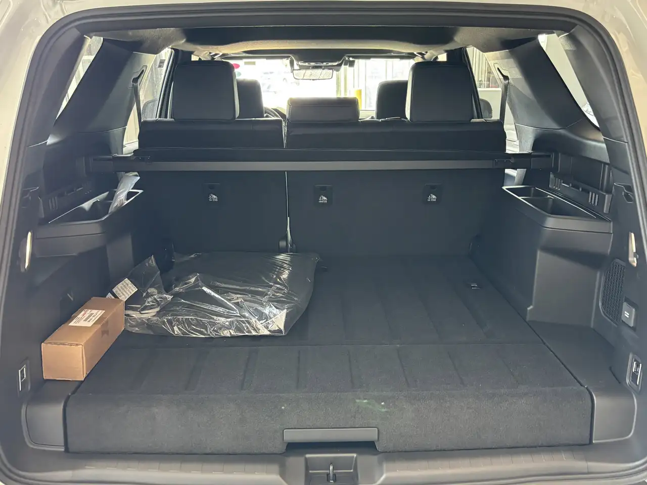 Toyota 4-Runner снимка Toyota 4-Runner