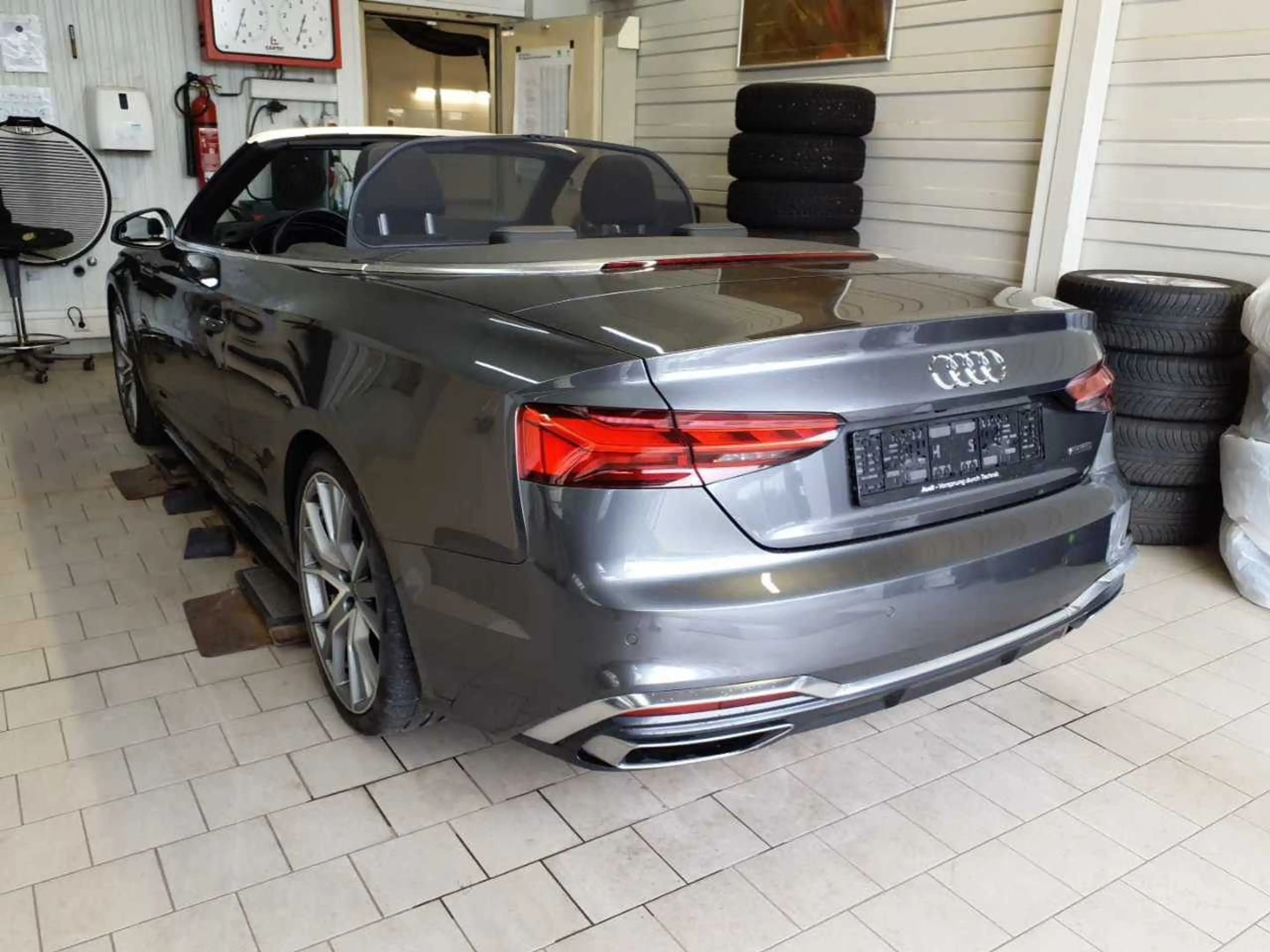Audi A5 Cabriolet S-LINE 40TDI 204PS S-TRONIC QUATTRO ACC. — photo 3
