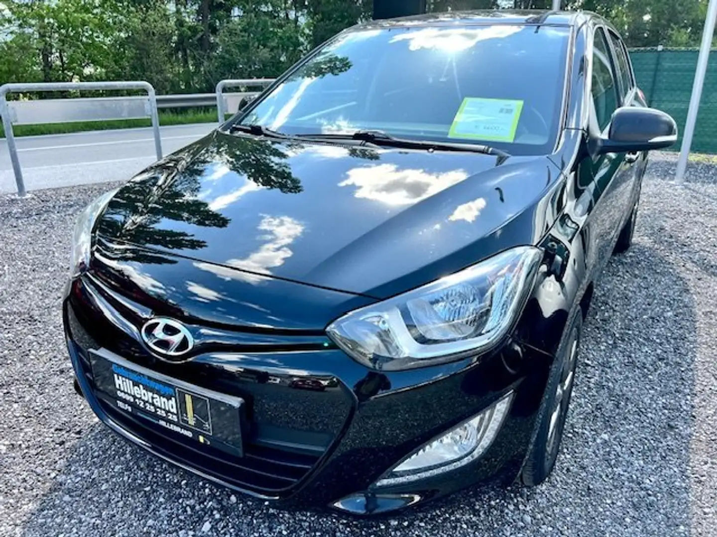Hyundai i20 1,25 Life *GO!* Schwarz - 2