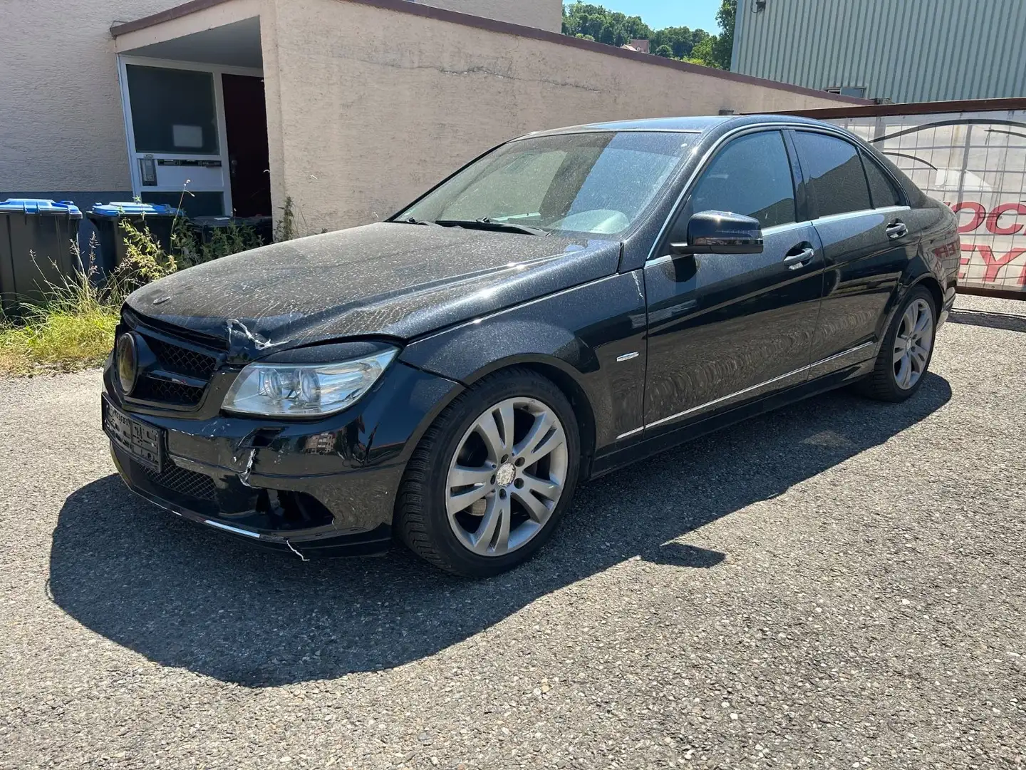 Mercedes-Benz C 200 Lim. Kompressor*AUTOMATIK* Noir - 2