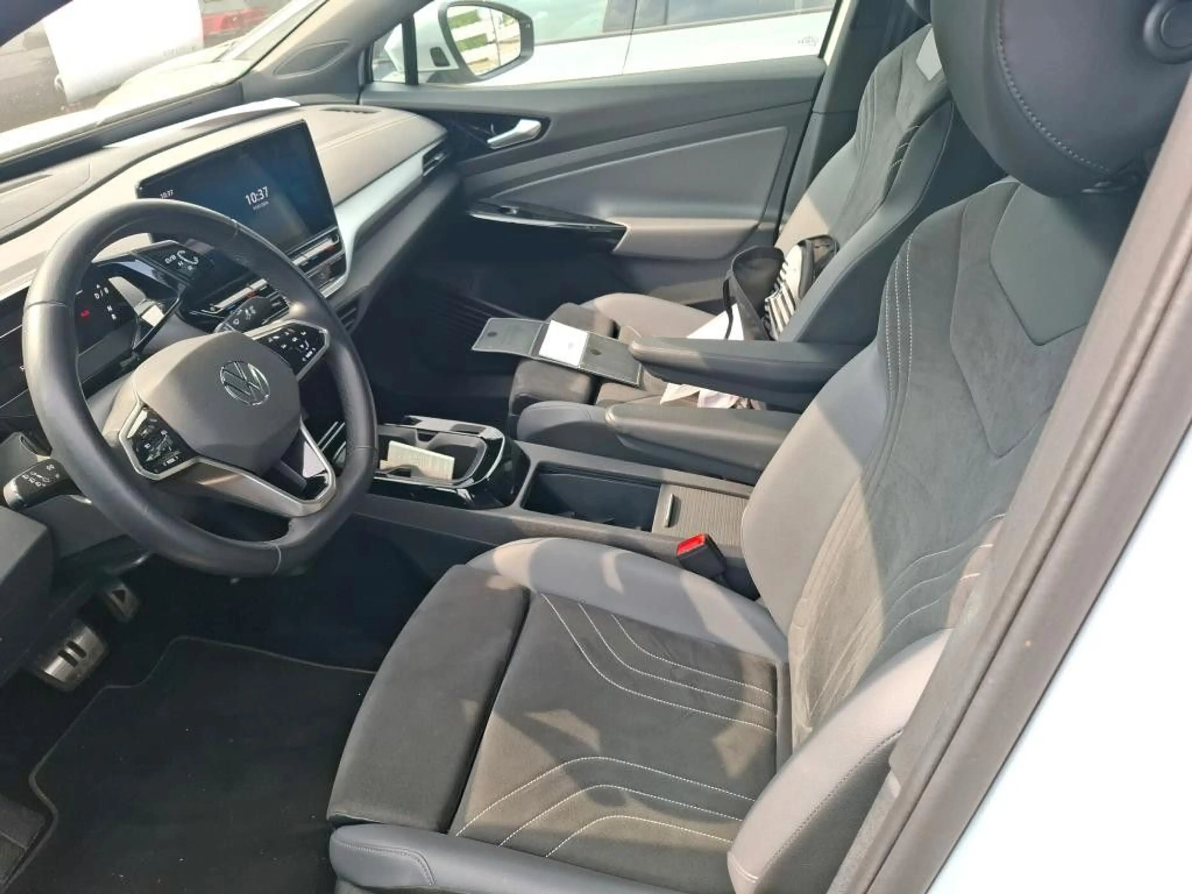 Volkswagen ID.5 Pro Performance *PANO*AHK*IQMATRIX*3D*SPORT — photo 7