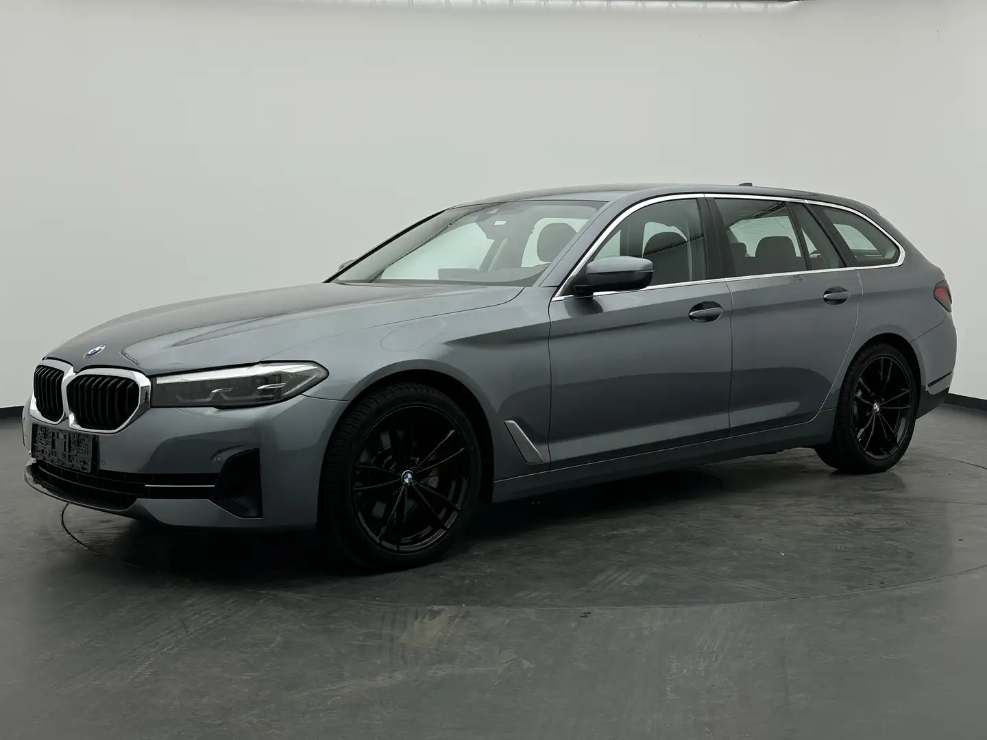 BMW 520 520i Touring Aut. +ASSISTENZ+LEDER+HIFI+SHZ+LED+ Blauw - 2