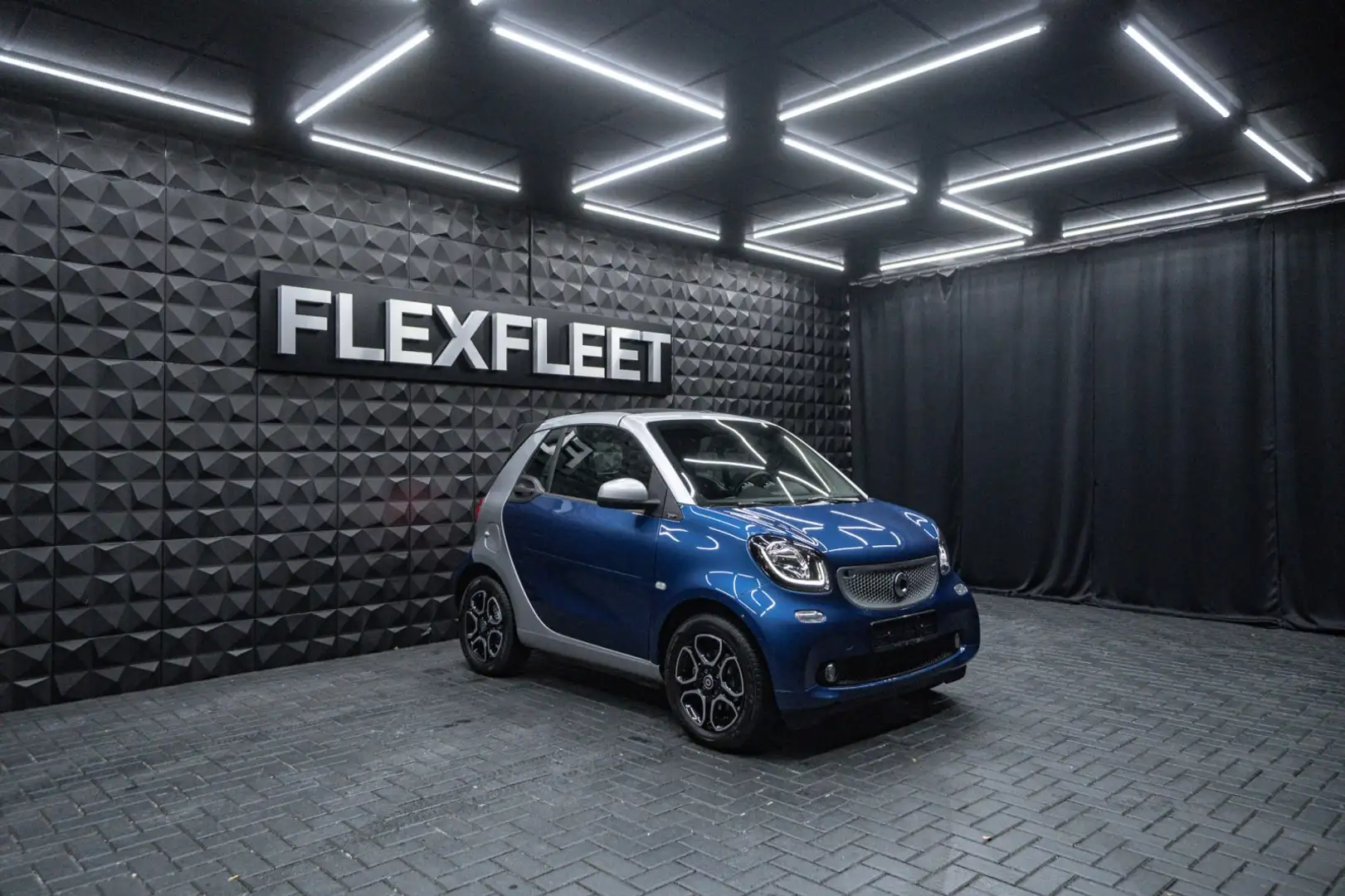 smart forTwo Turbo Cabrio Turbo 11tKm Argent - 1