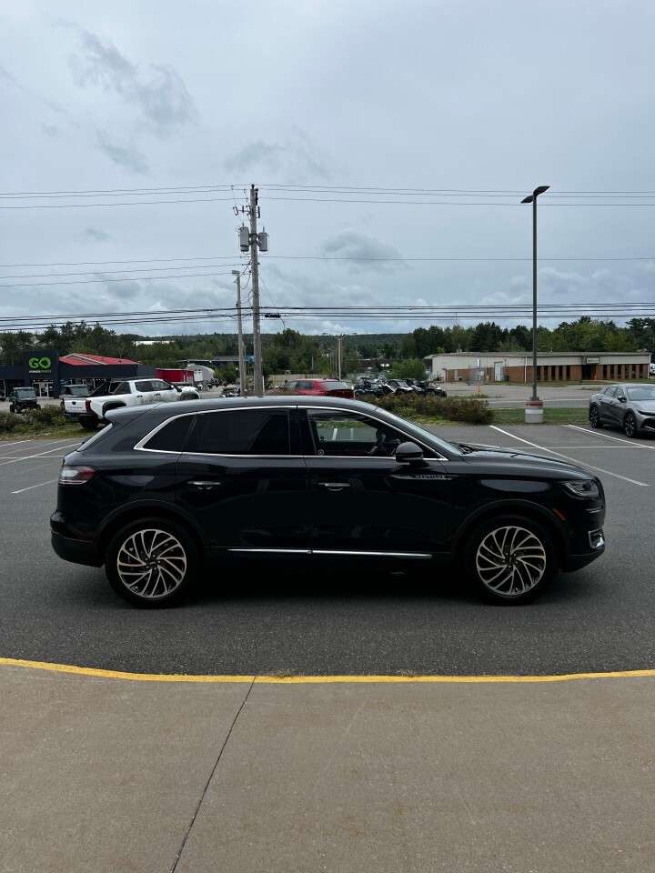2019 Lincoln Nautilus Reserve AWD — снимка 1