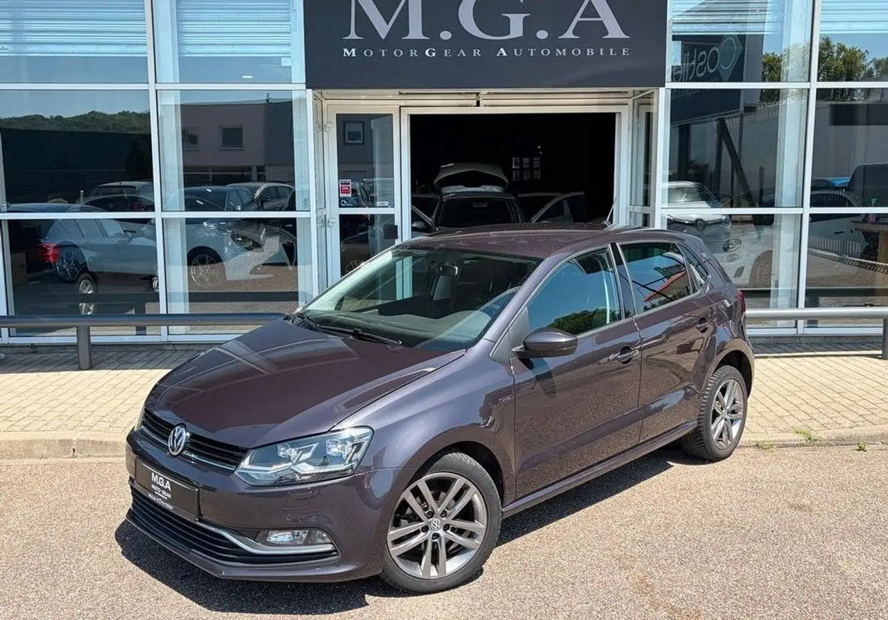 Volkswagen Polo V 1.4 TDI DSG LOUNGE 90 CH