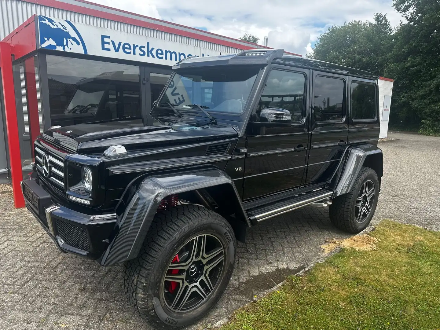 Mercedes-Benz G 500 G -Modell Station G 500 4x4² AMG / CARBON crna - 1