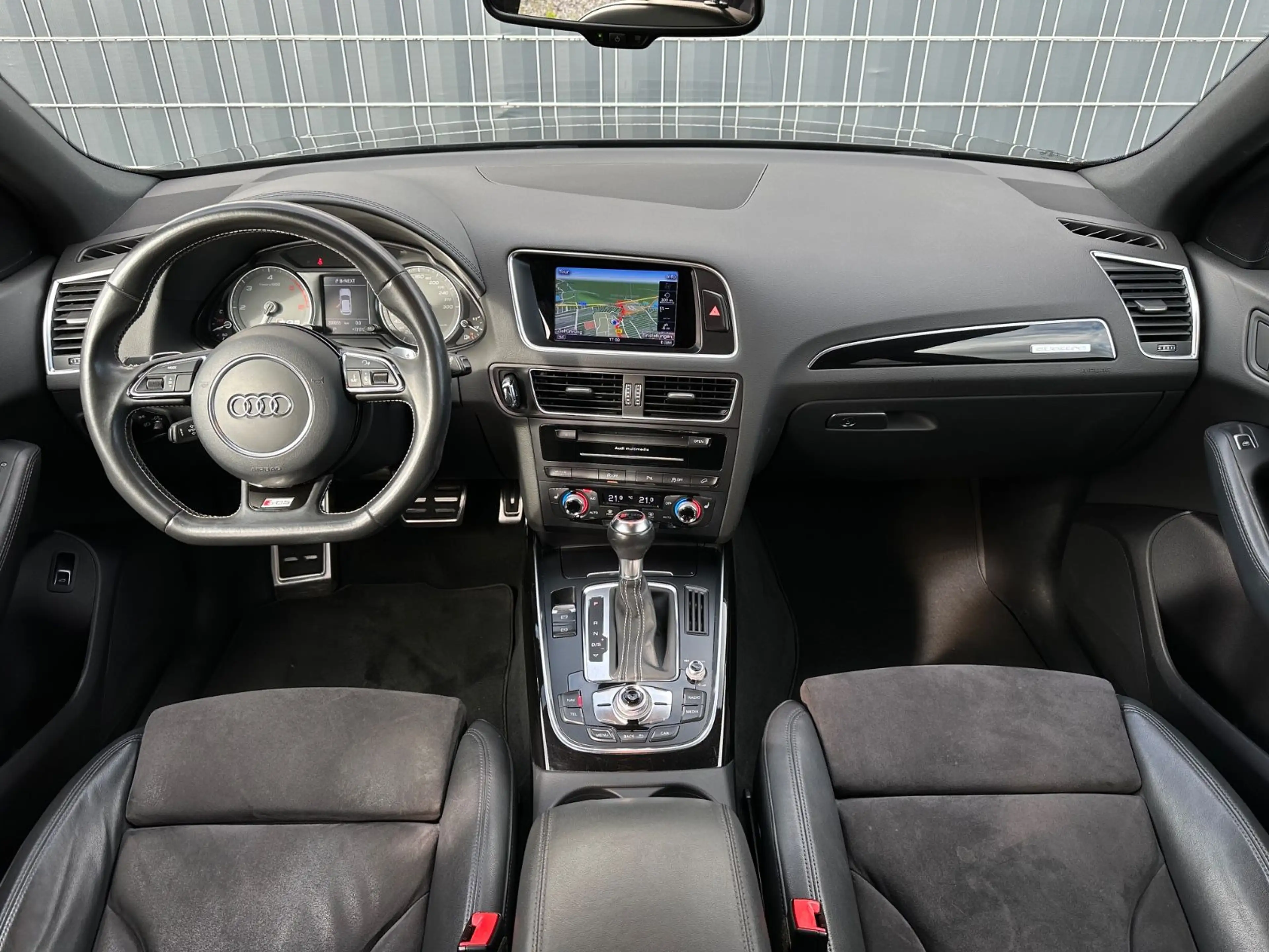 Audi SQ5 3.0 TDI quattro S-Line Kamera AHK Standheizu — photo 9