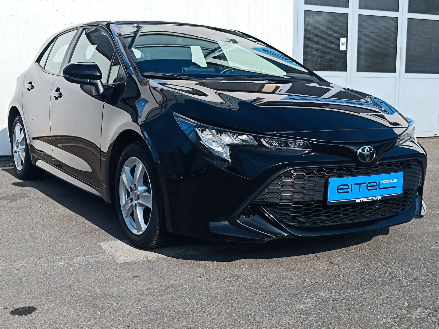 Toyota Corolla Comfort ACC Kamera SHZ LHZ AHK Schwarz - 2