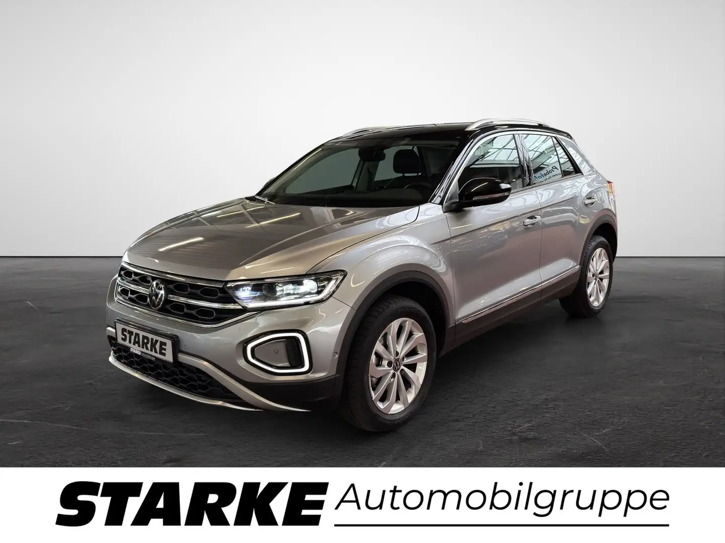 Volkswagen T-Roc 1.5 TSI DSG Style Silber - 2