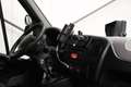 Renault Master T35 2.3 dCi 170PK AUTOMAAT PAARDENWAGEN LOWLINER V Grijs - thumbnail 9