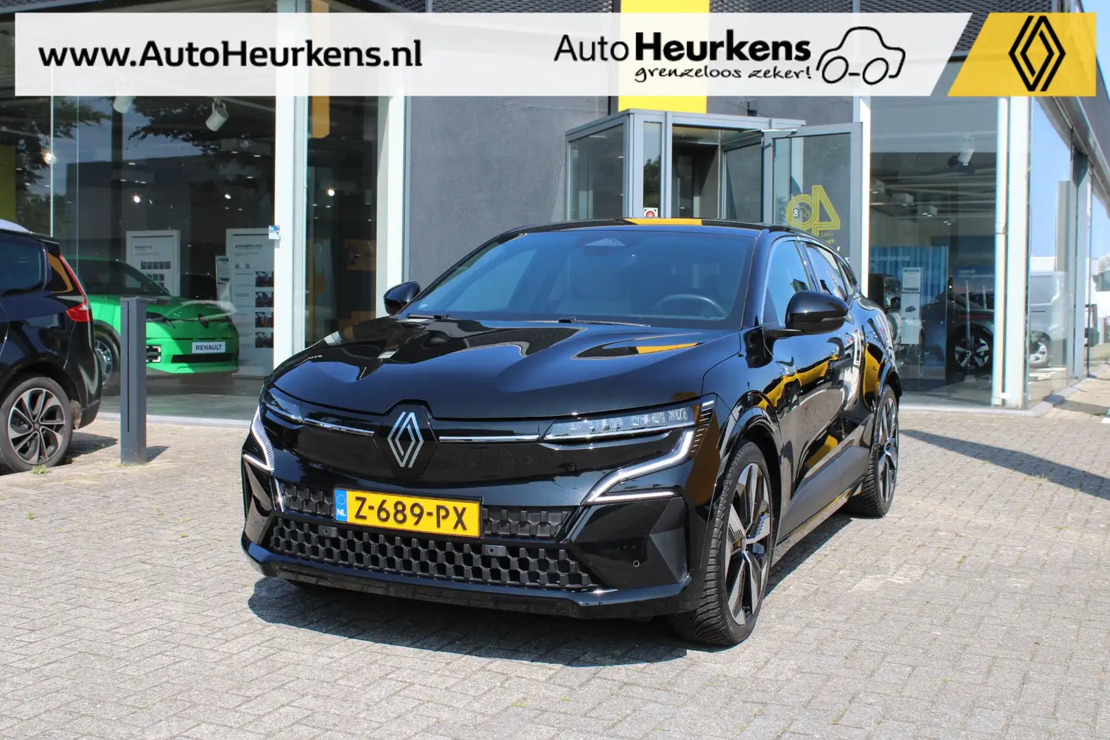 Renault Megane E-Tech EV60 Optimum Charge Evolution l Origineel NL l 1e Negro - 1
