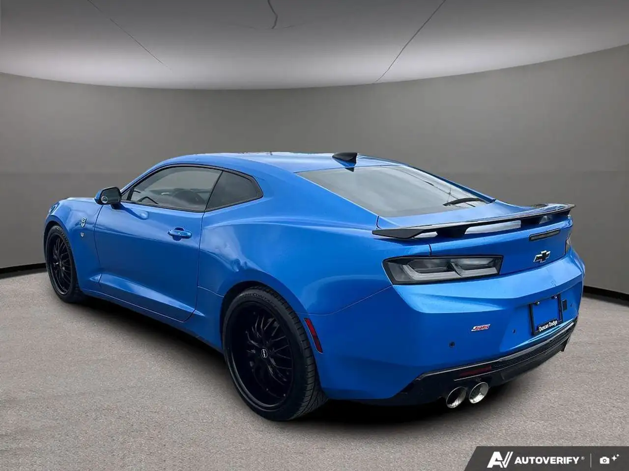 Chevrolet Camaro снимка Chevrolet Camaro