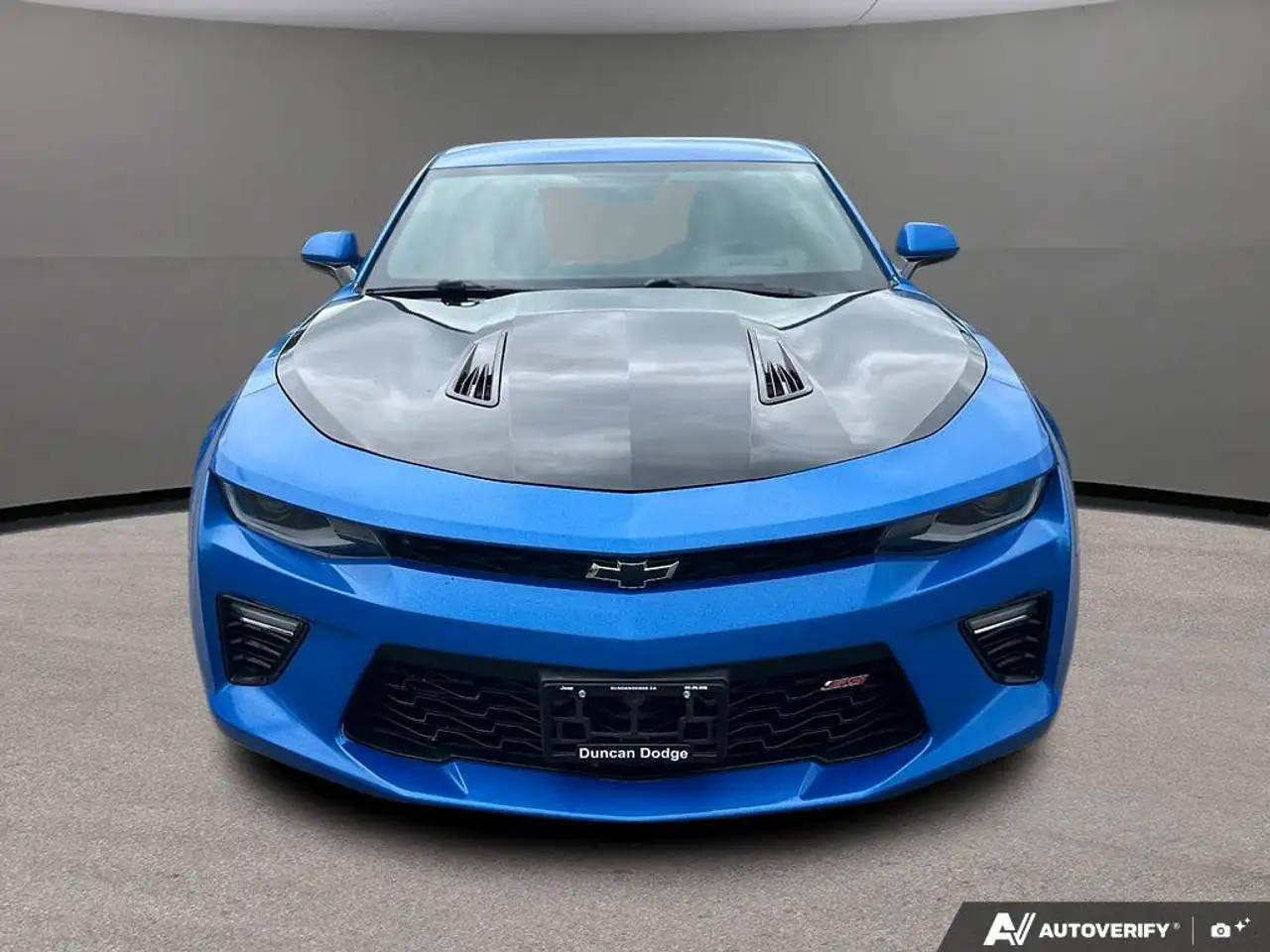 Chevrolet Camaro снимка Chevrolet Camaro