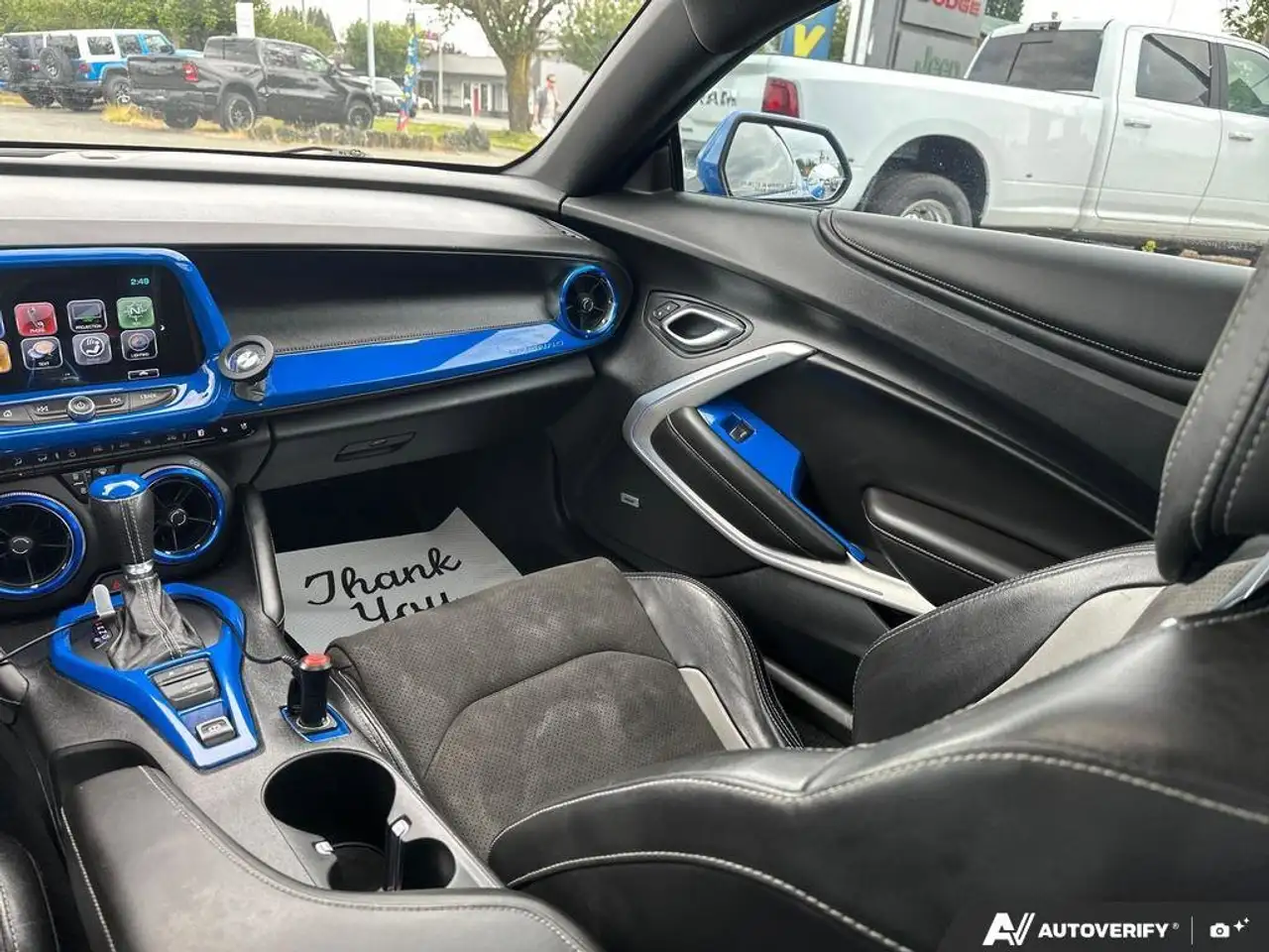 Chevrolet Camaro снимка Chevrolet Camaro