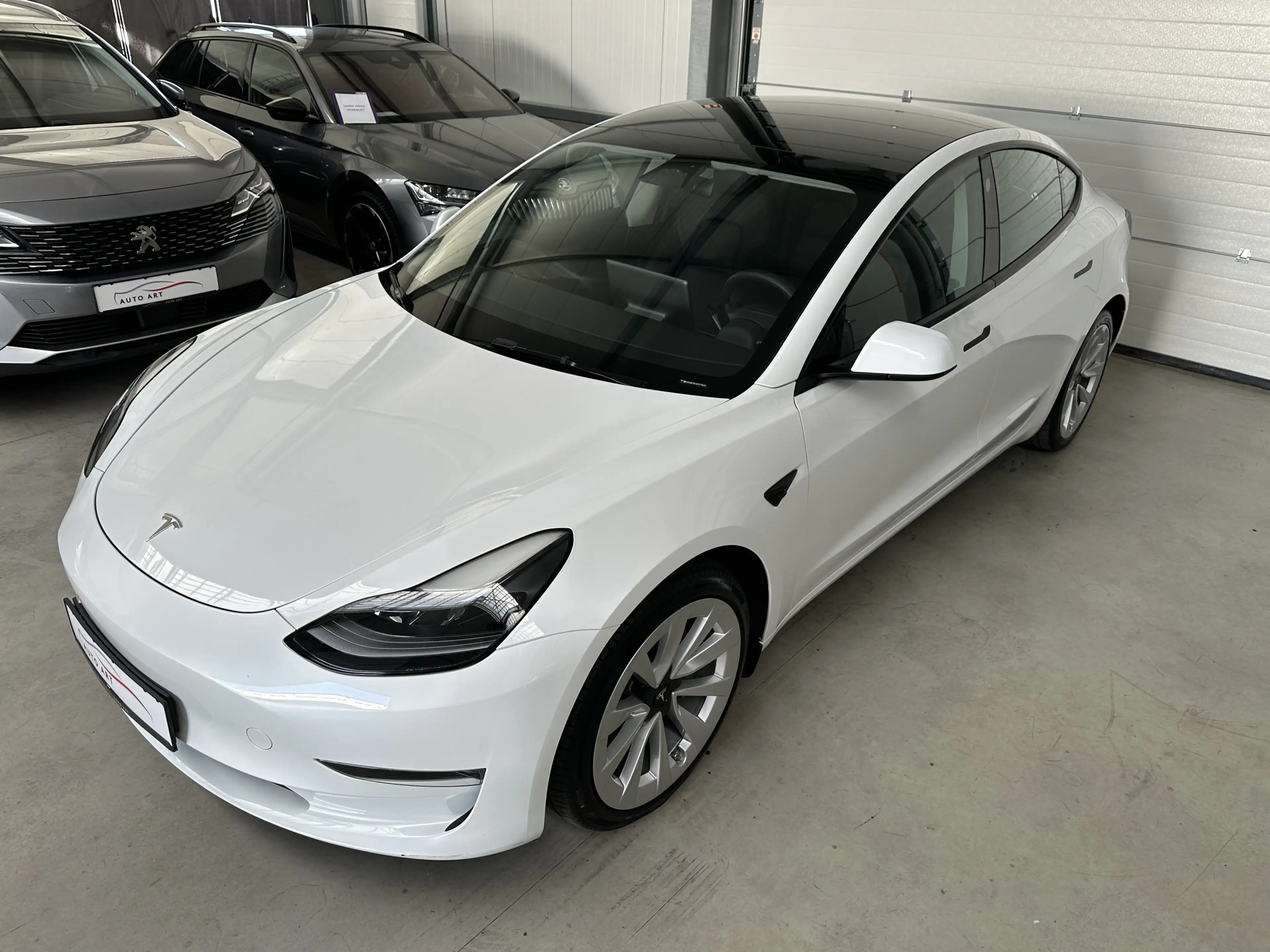 Tesla Model 3 Long Range Dual AWD Wärmepumpe — photo 9