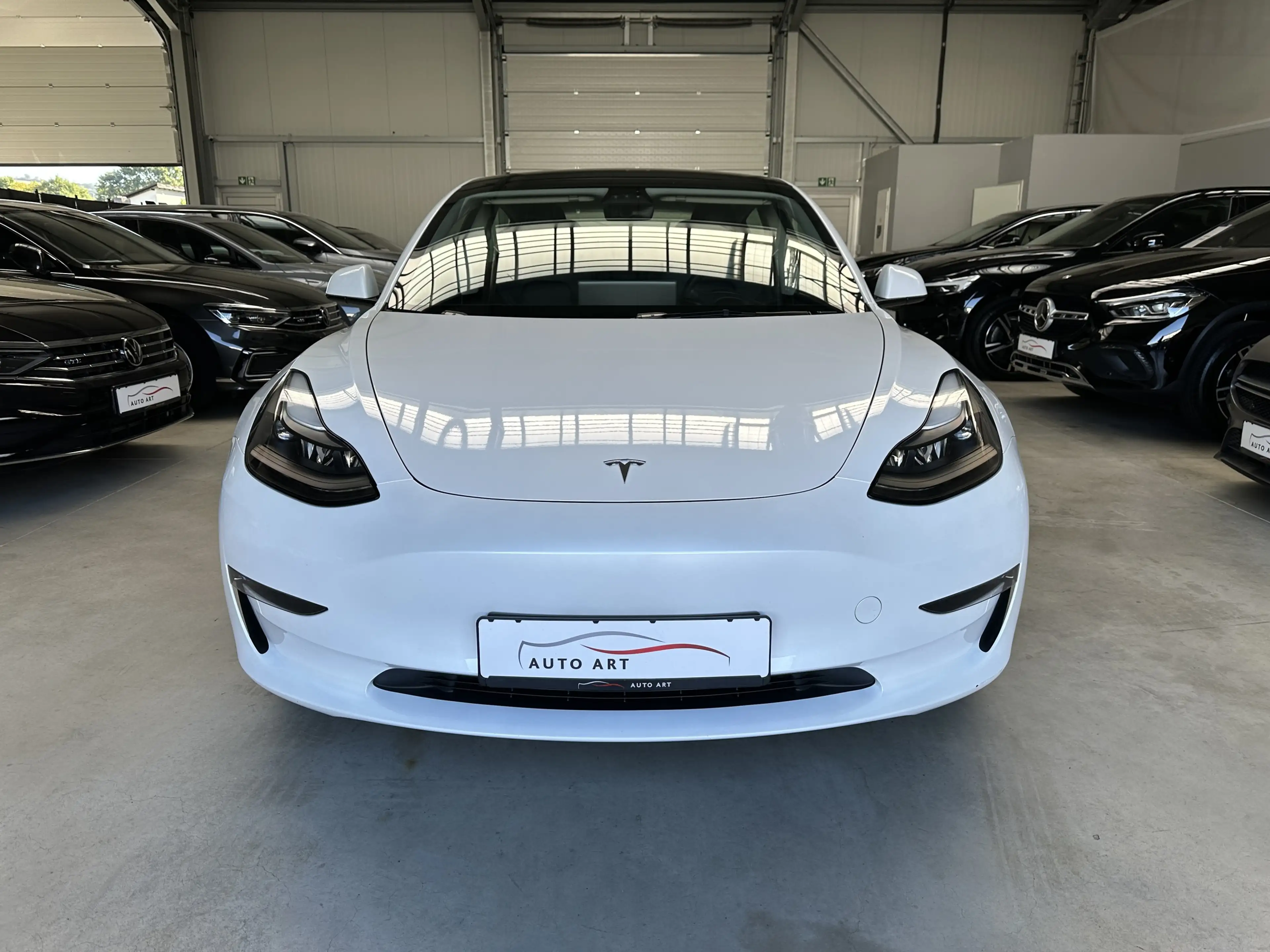 Tesla Model 3 Long Range Dual AWD Wärmepumpe — photo 2