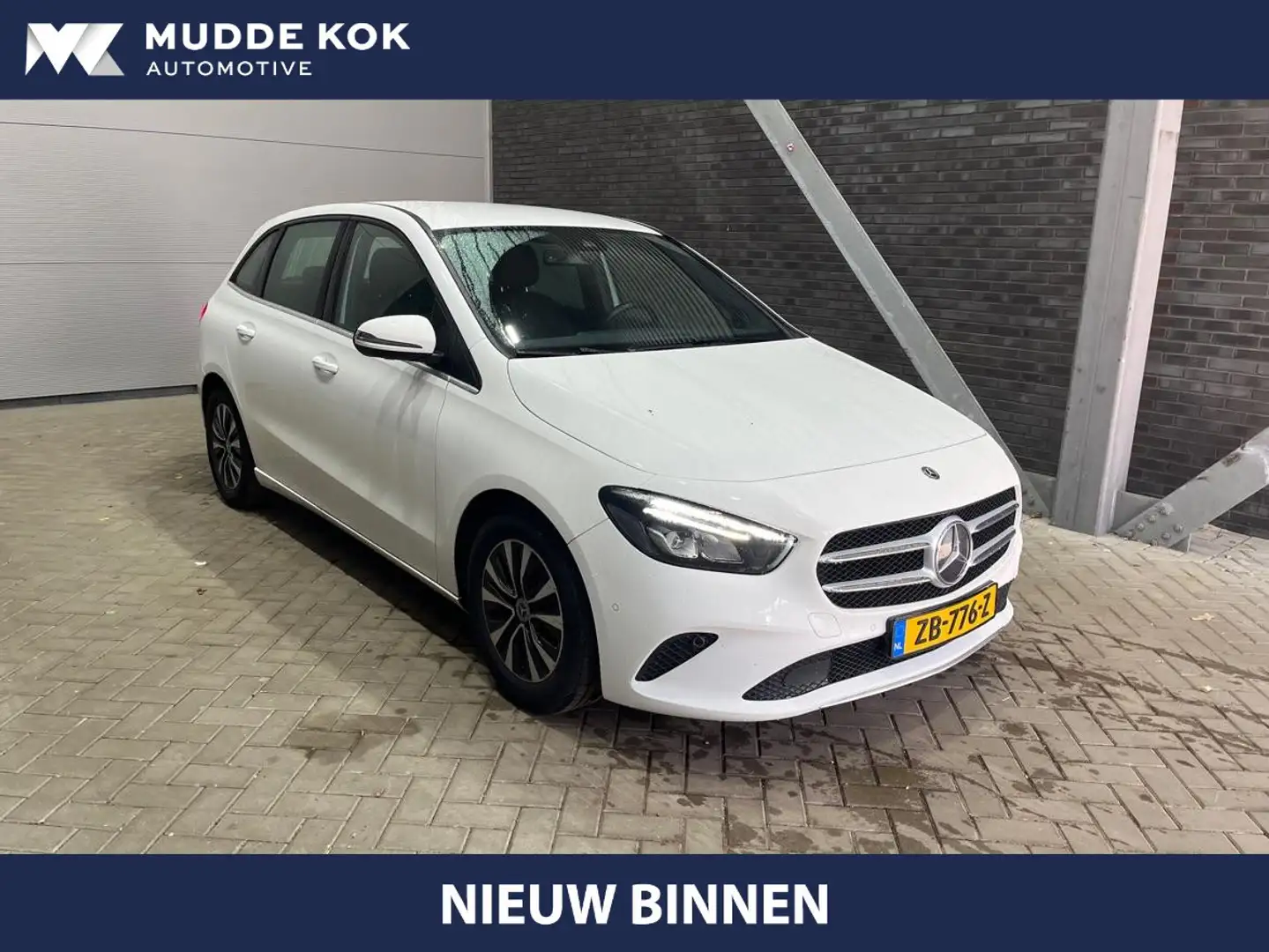 Mercedes-Benz B 180 Business Solution | Automaat | Trekhaak | Camera | Wit - 1
