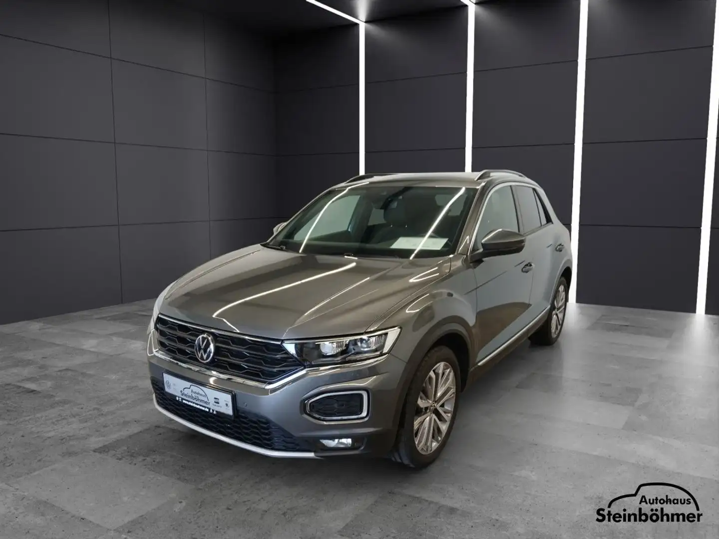 Volkswagen T-Roc Sport 1.5TSI DSG LED NAV AHK ACC SHZ Navi Gris - 1