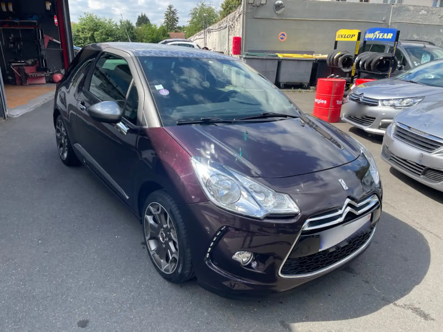 Citroen DS3 1.2 VTI PURETECH SO CHIC KIT DISTRIBUTION NEUF Noir - 2