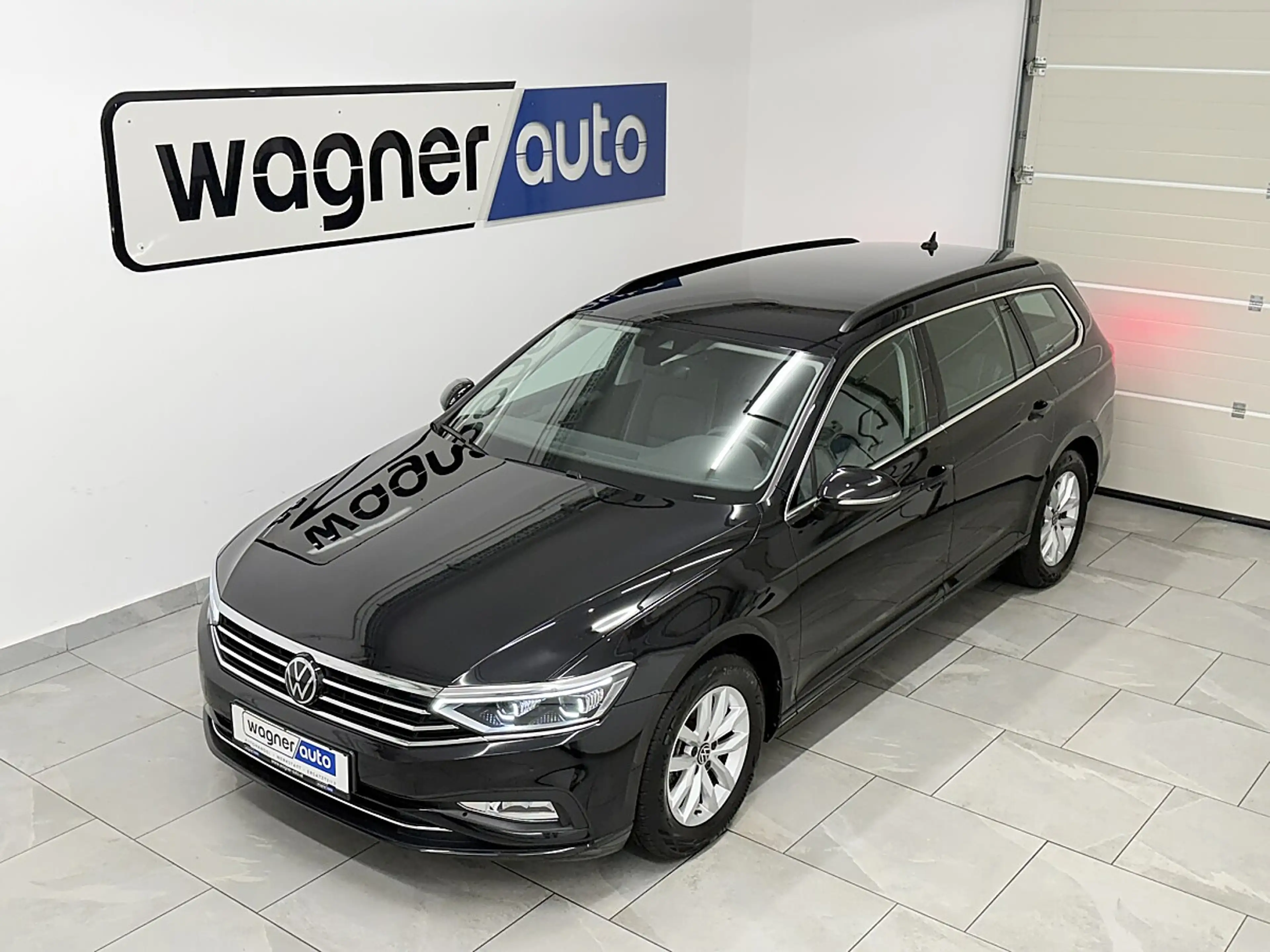 Volkswagen Passat Variant Business 2,0 SCR TDI. IQ.LIGHT-LED-Matrix/ACC/N... — photo 3