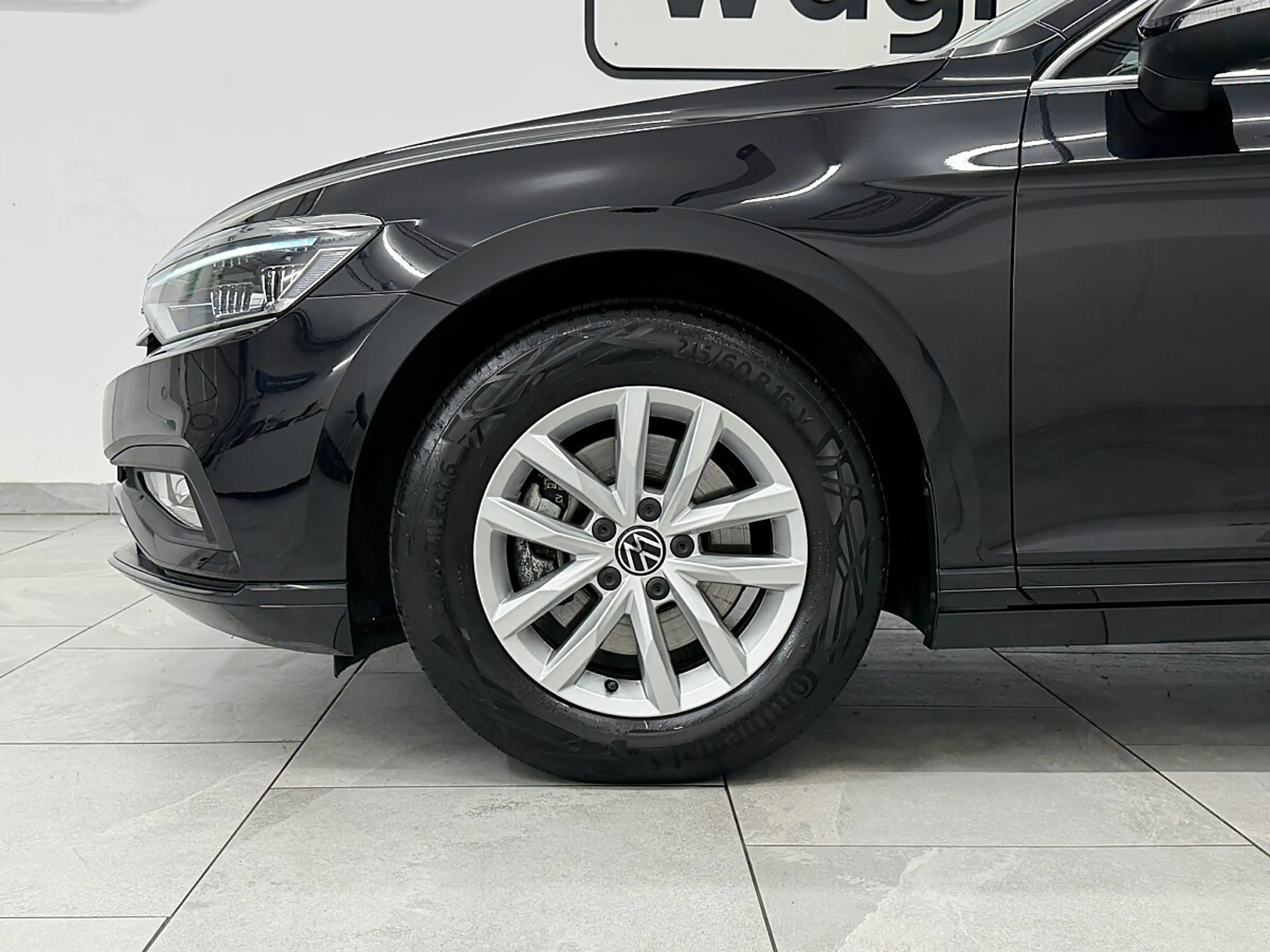 Volkswagen Passat Variant Business 2,0 SCR TDI. IQ.LIGHT-LED-Matrix/ACC/N... — photo 5