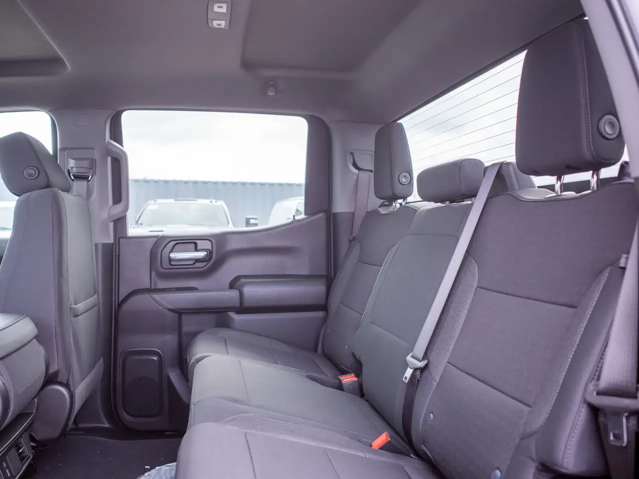 Chevrolet Silverado 1500 снимка Chevrolet Silverado 1500