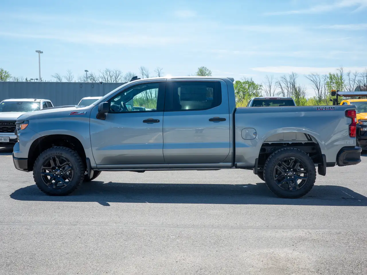 Chevrolet Silverado 1500 снимка Chevrolet Silverado 1500