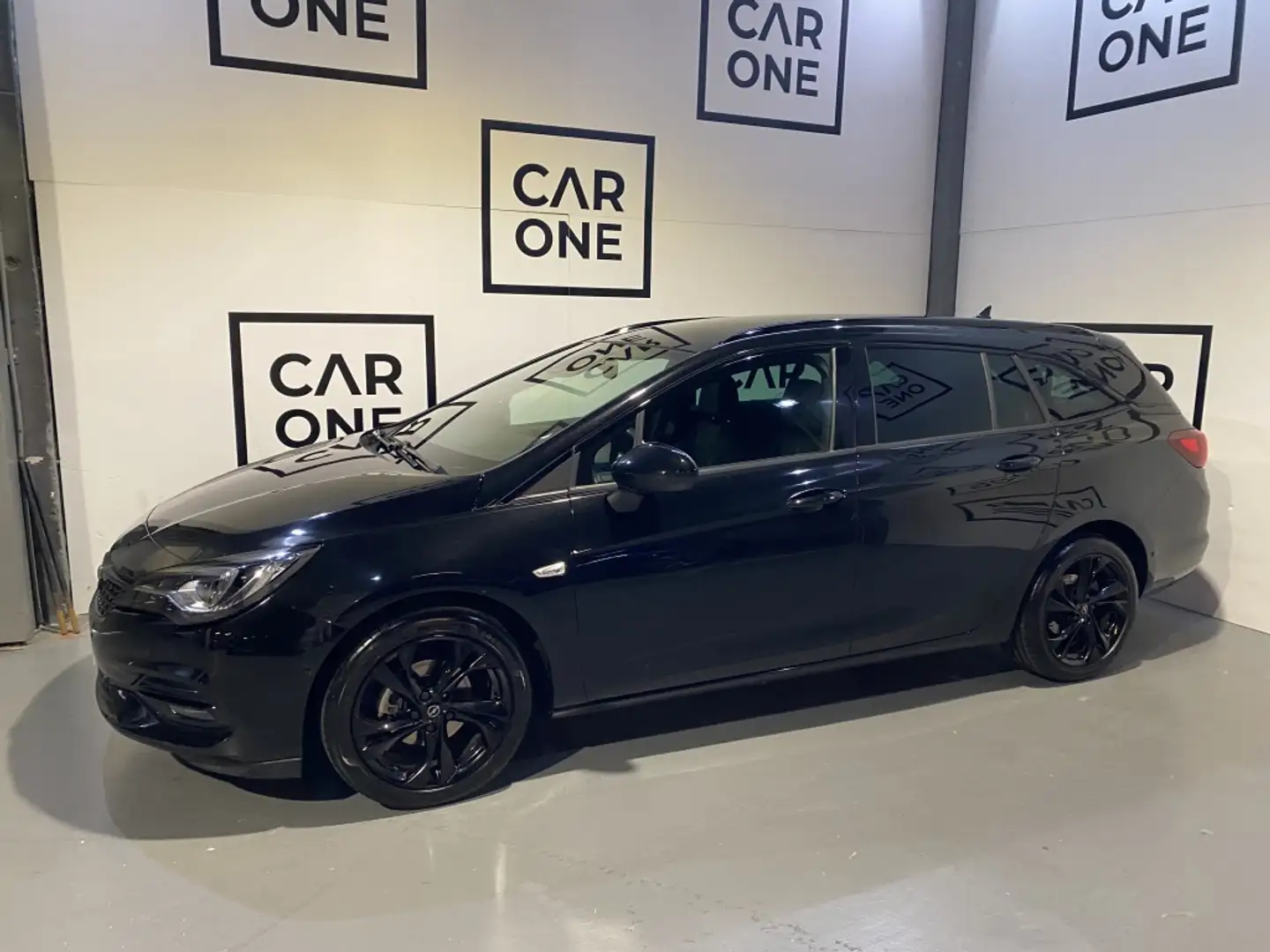 Opel Astra 1.5D S/S Design & Tech 122 Negro - 2
