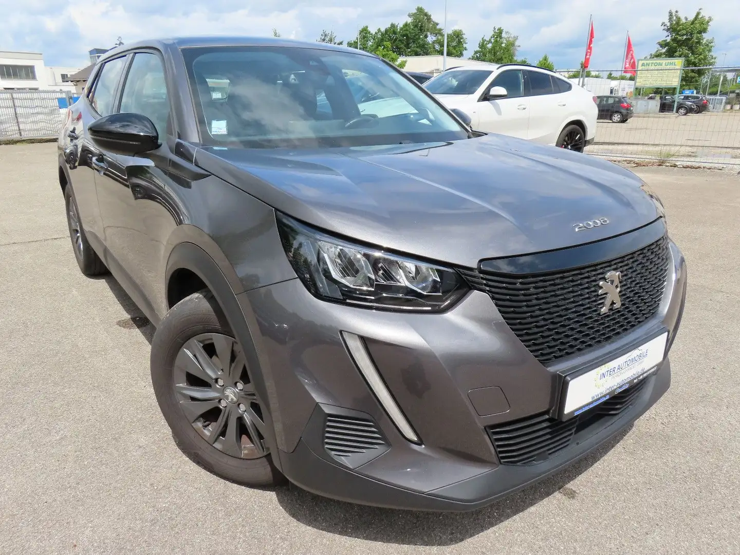 Peugeot 2008 1.5HDI,Active Business, Navi, Led, PDC... Grau - 2
