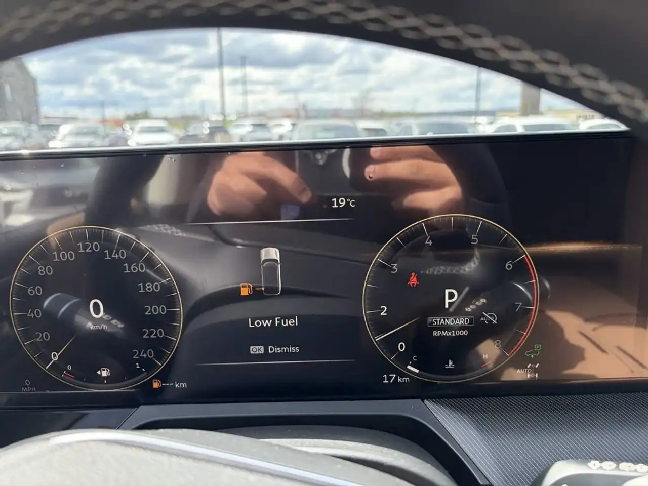 Infiniti QX80 снимка Infiniti QX80