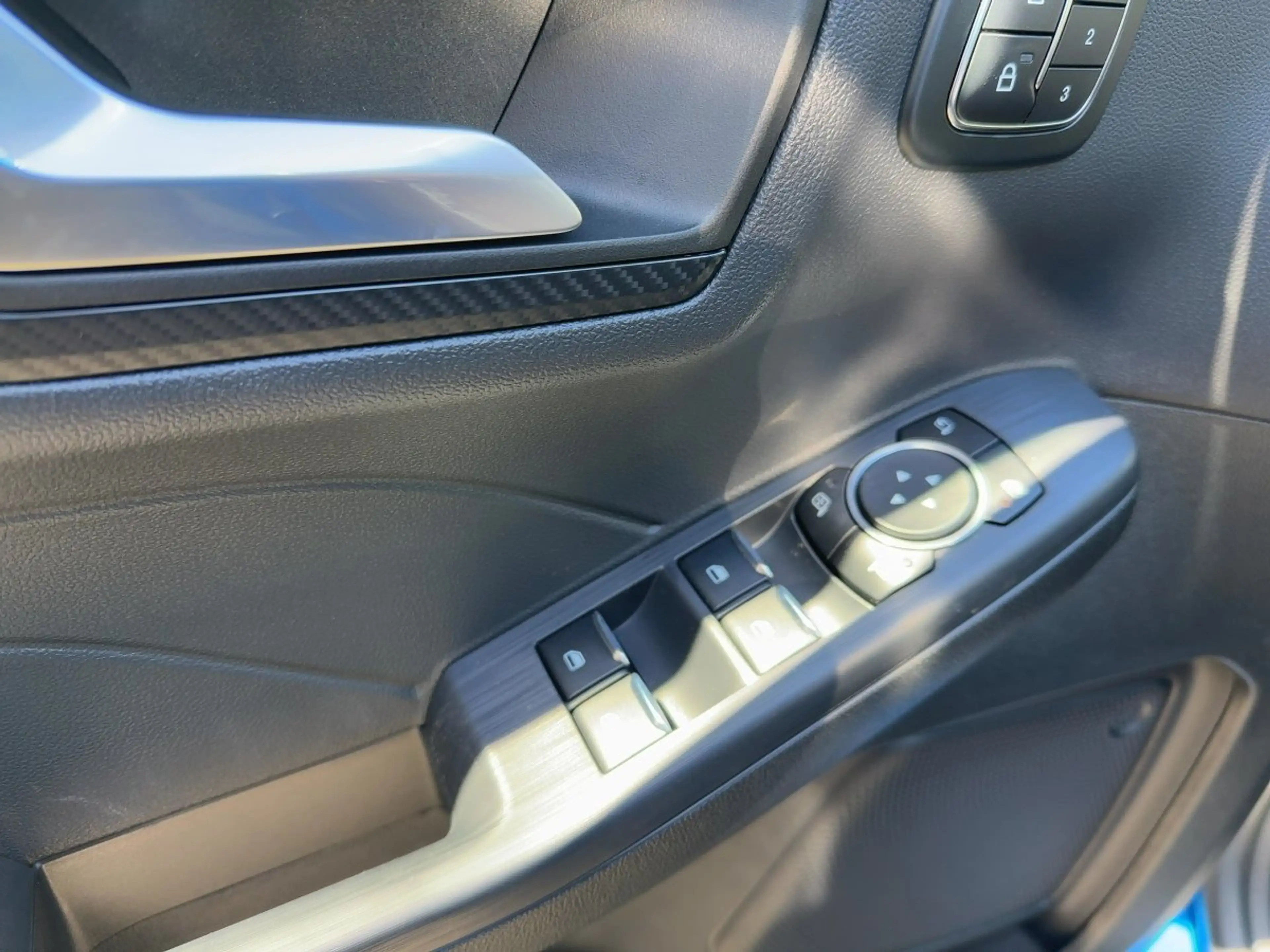 Ford Kuga ST-Line X LED+360°Kamera+Glasdach+AHK — photo 15
