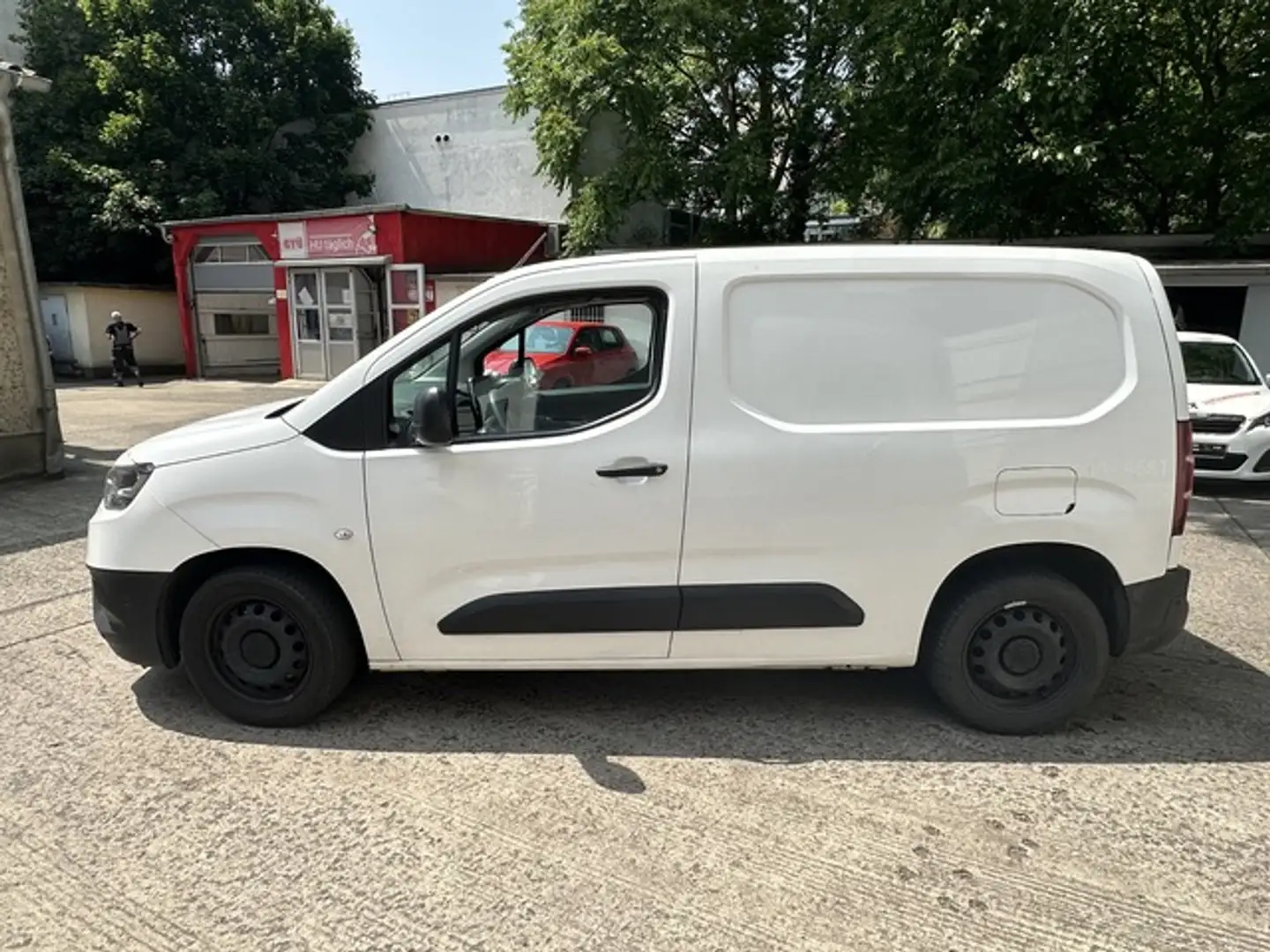 Toyota Proace City Navi Spurwechselassistent Klima Weiß - 1