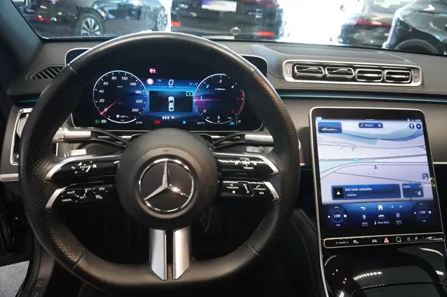 Mercedes-Benz S-Class view 12
