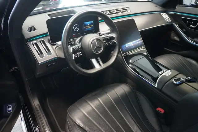Mercedes-Benz S-Class view 7