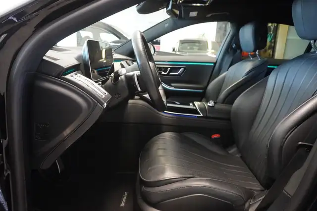Mercedes-Benz S-Class view 8