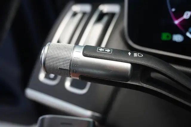 Mercedes-Benz S-Class view 15