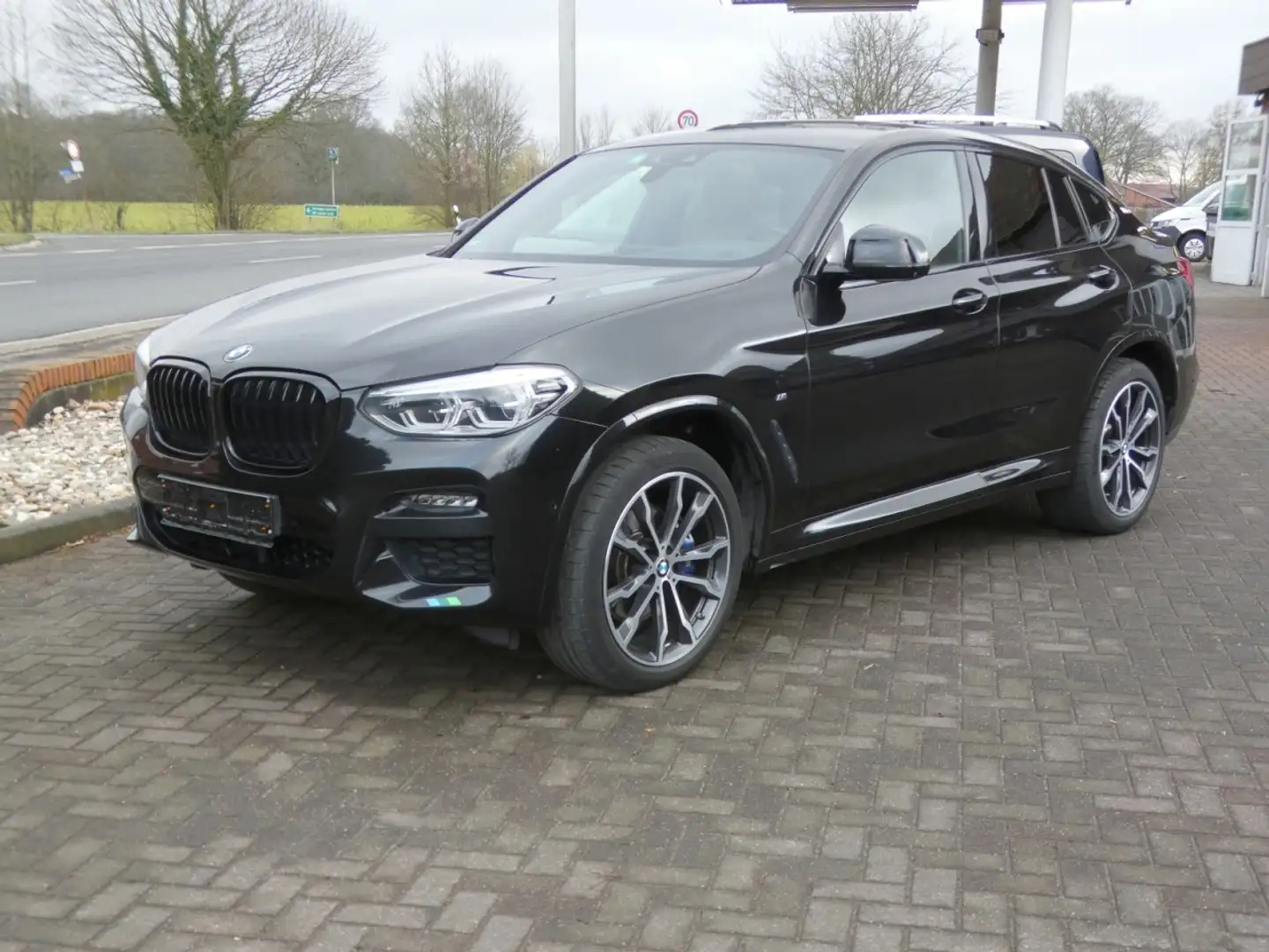 BMW X4 xDrive30d M Sport Innovations+Winterfreude-Pak Schwarz - 1