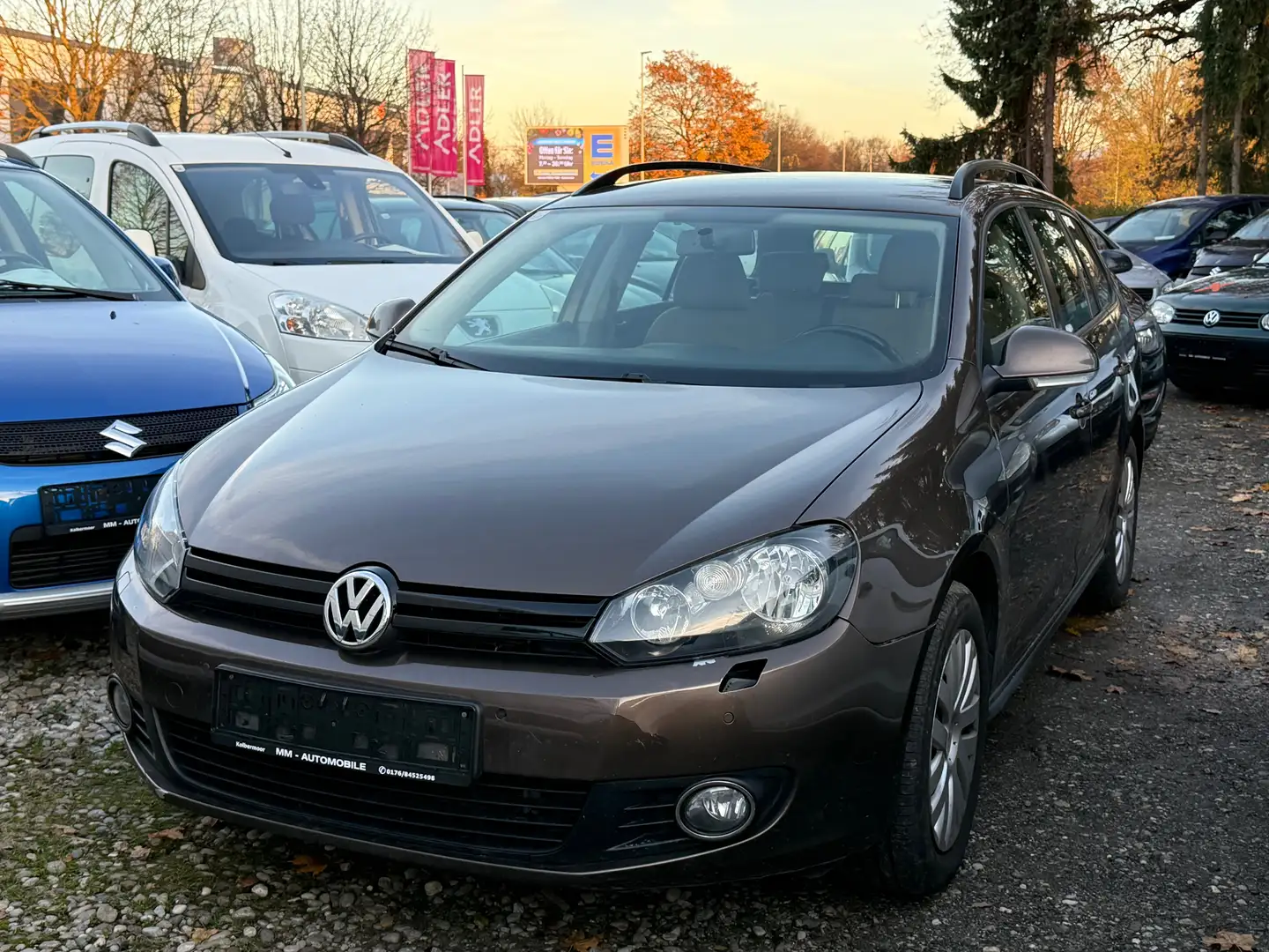 Volkswagen Golf Variant Trendline 4Motion Bruin - 1