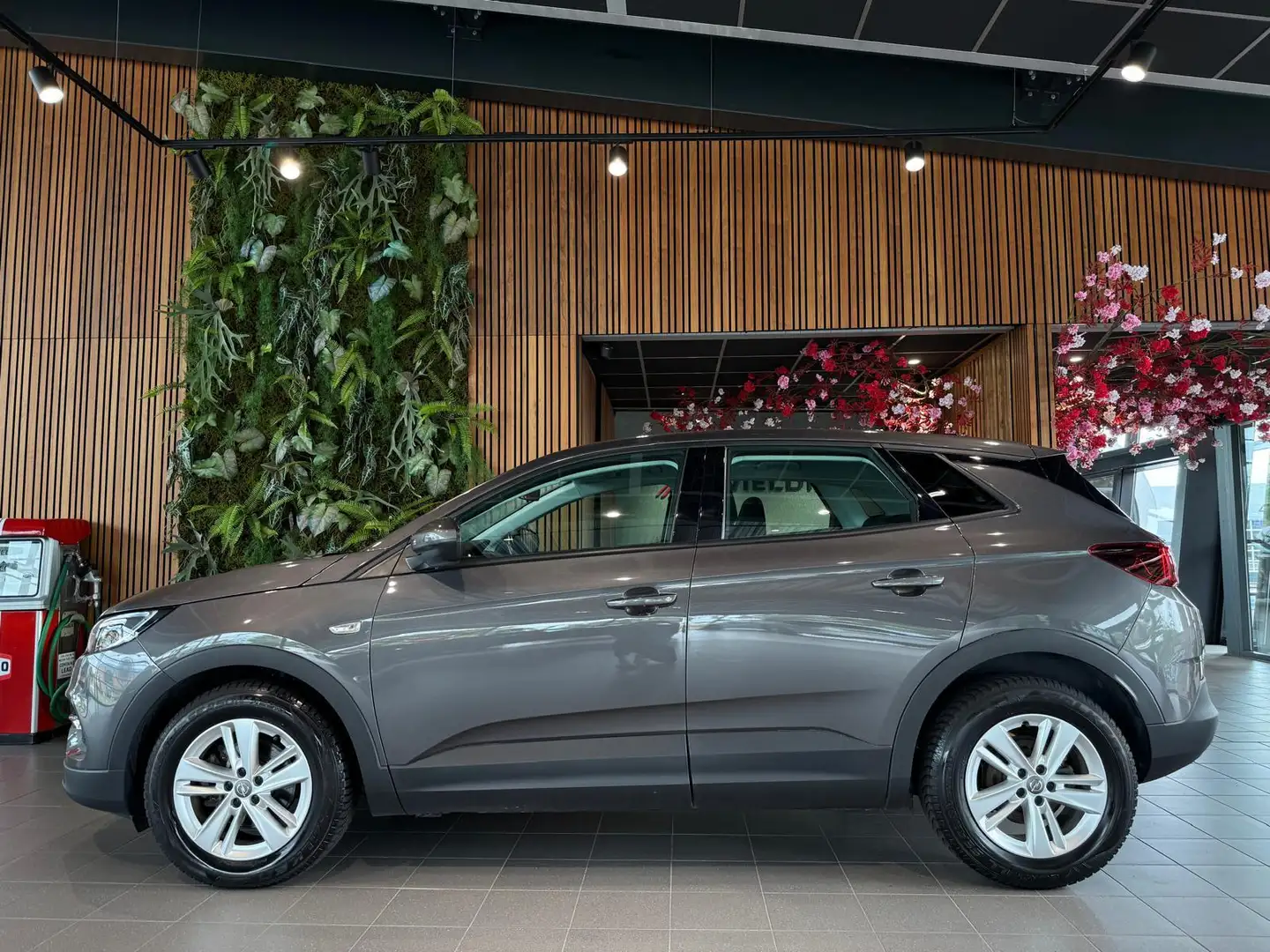 Opel Grandland X 1.2 Turbo Edition Grey - 2