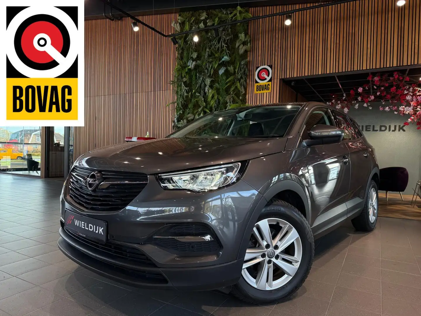 Opel Grandland X 1.2 Turbo Edition Grijs - 1