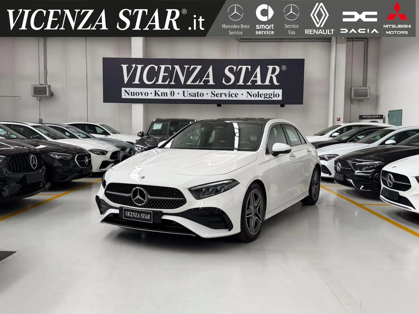 Mercedes-Benz A 180 d AMG ADVANCED PLUS Wit - 1