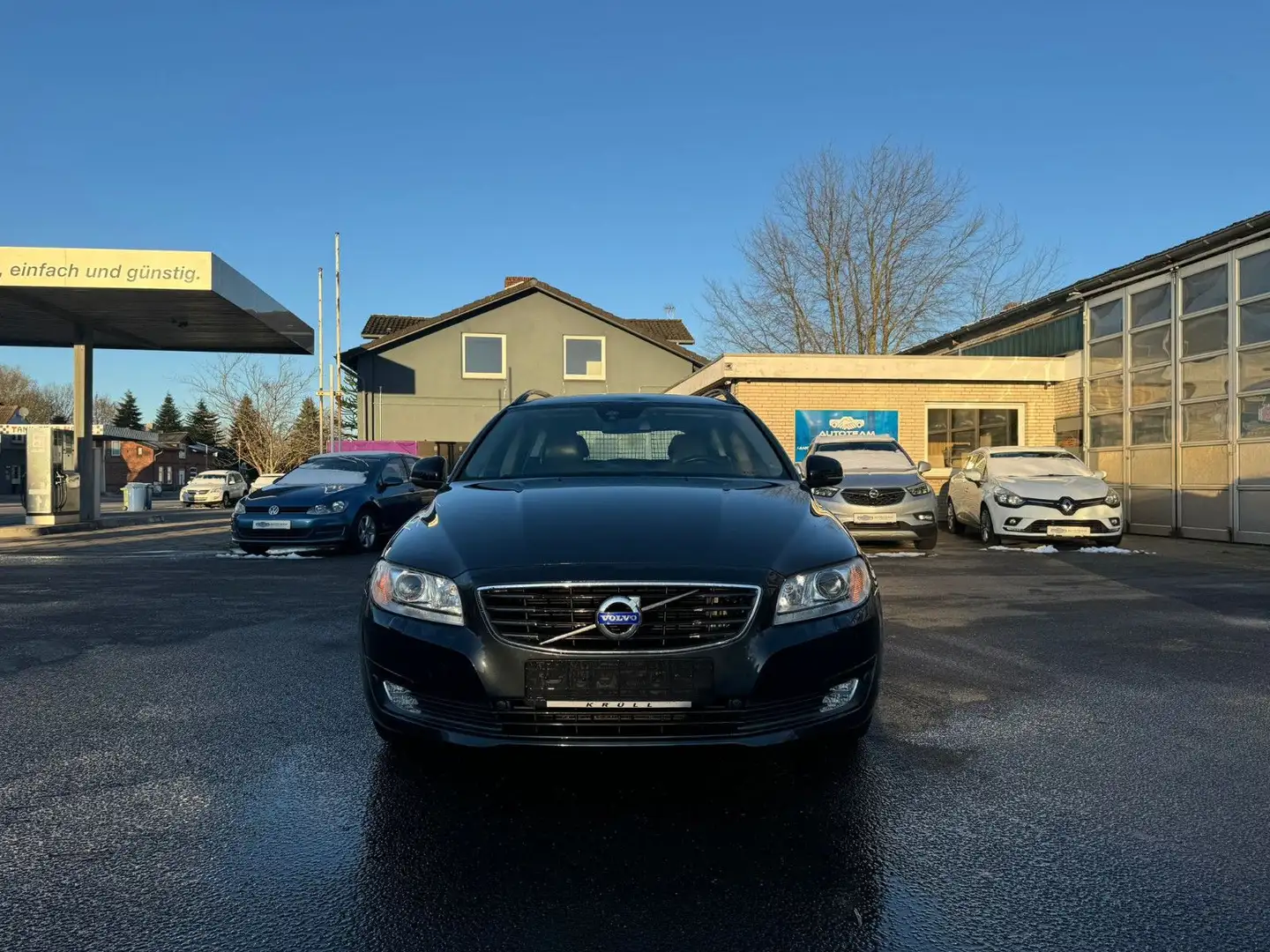 Volvo V70 AUTOMATIK/TEMPOMAT/LEDER/NAVI/TÜV/ALU Grau - 2